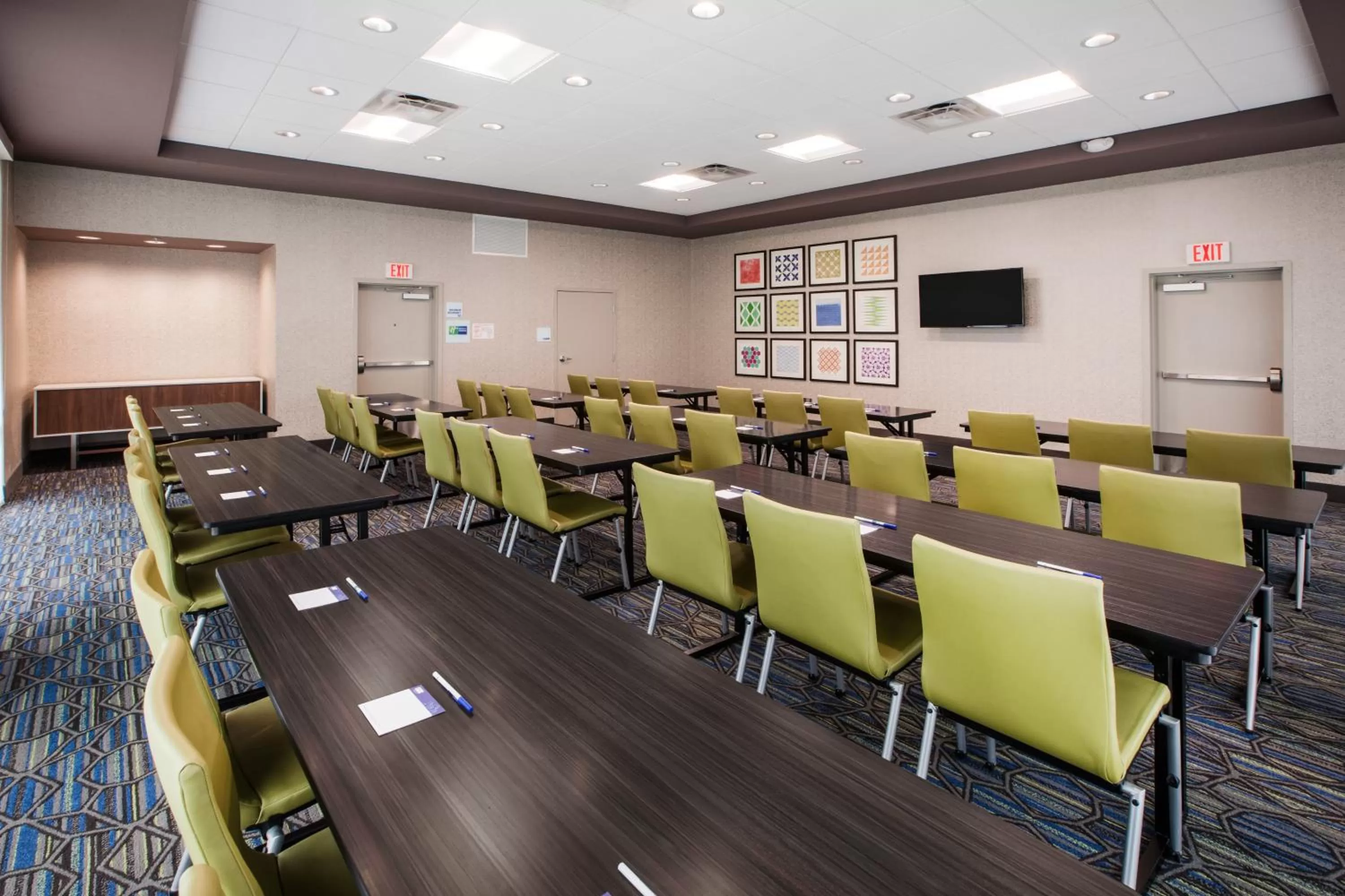 Meeting/conference room in Holiday Inn Express & Suites Atlanta N - Woodstock by IHG