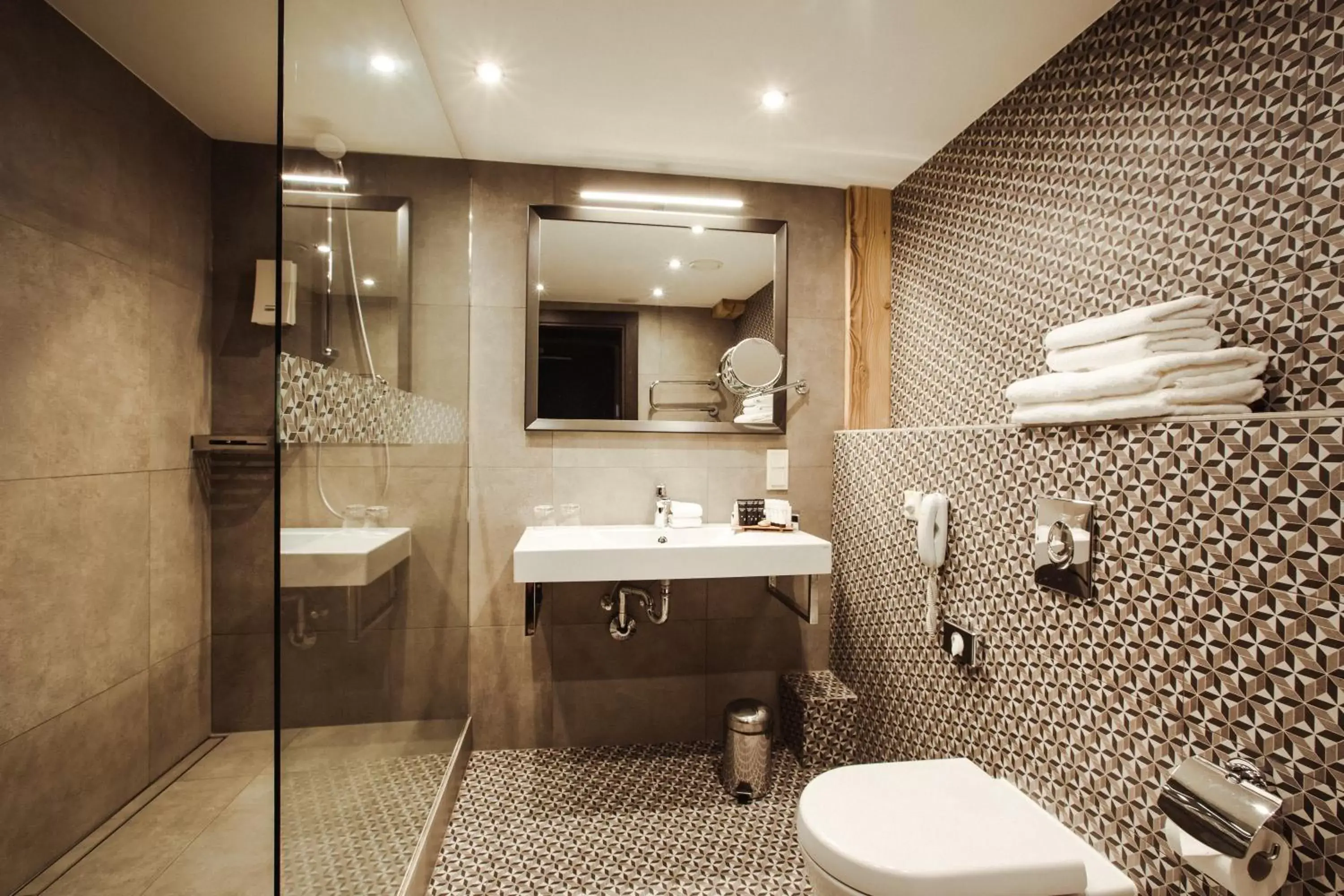 Shower, Bathroom in Promenade Hotel Liepaja