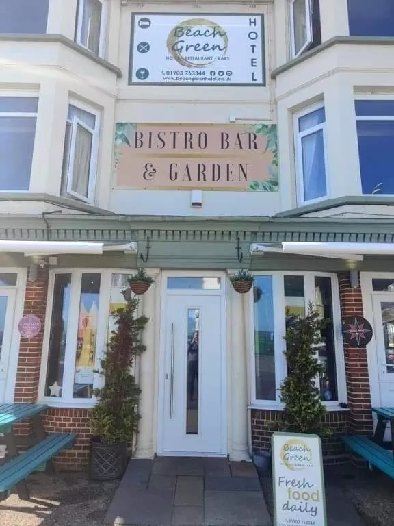 Facade/entrance in Beach Green Hotel