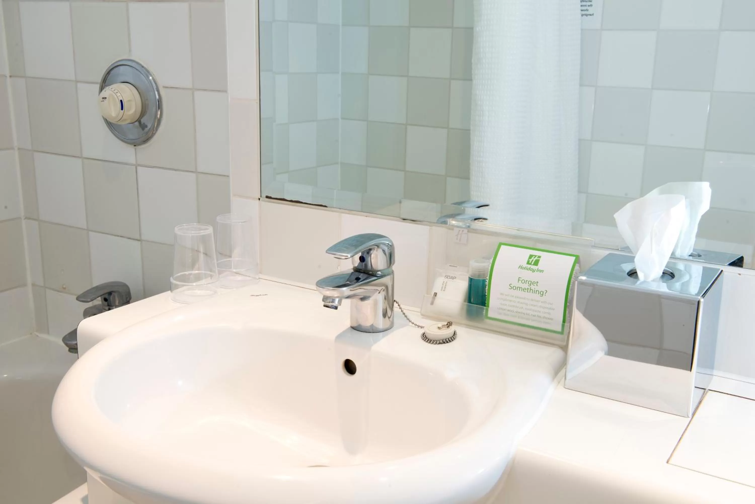 Room with Two Double Beds and Sofa Bed - Non-Smoking in Holiday Inn Basildon, an IHG Hotel