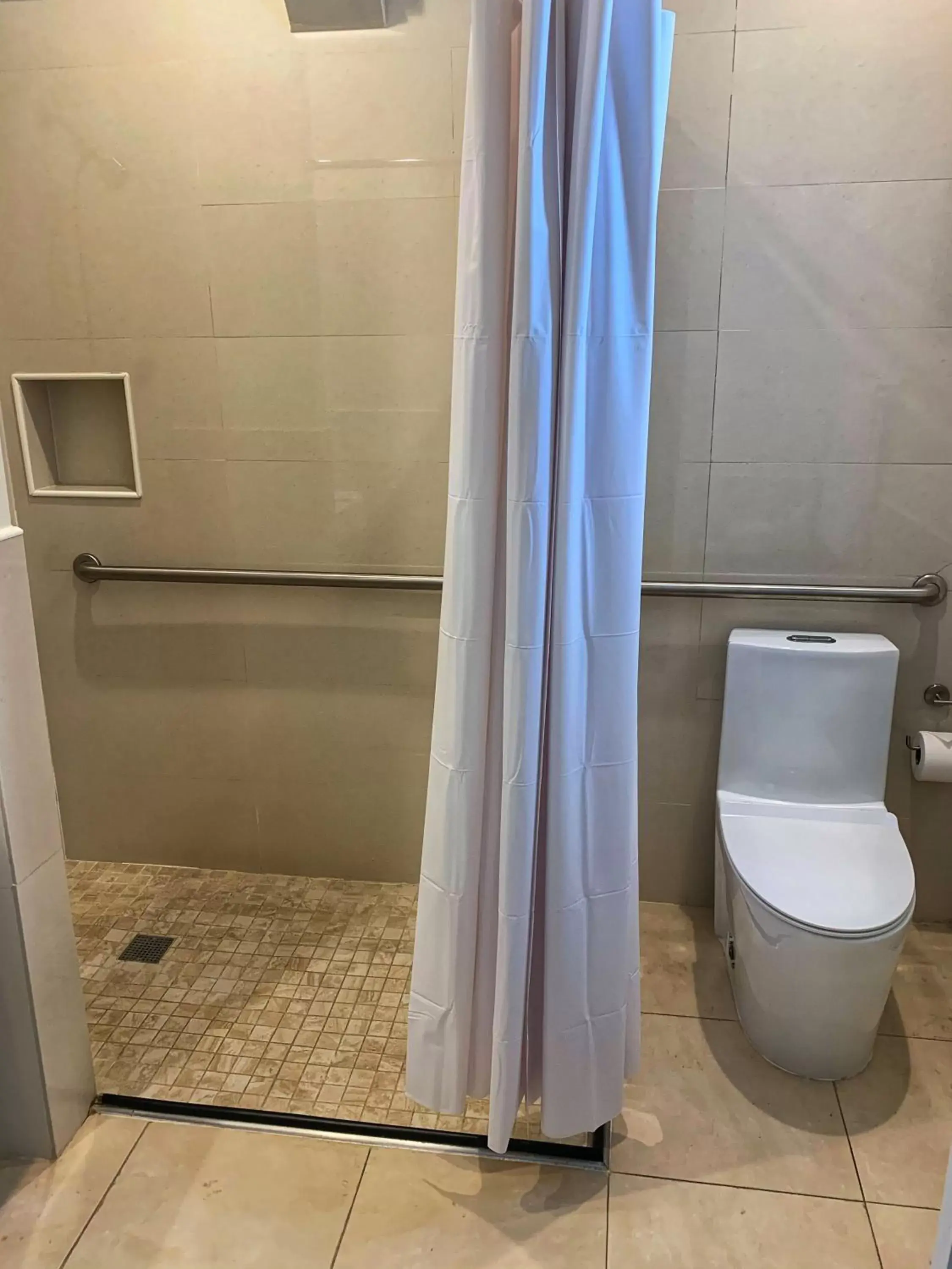 Shower, Bathroom in Hotel St. Michel