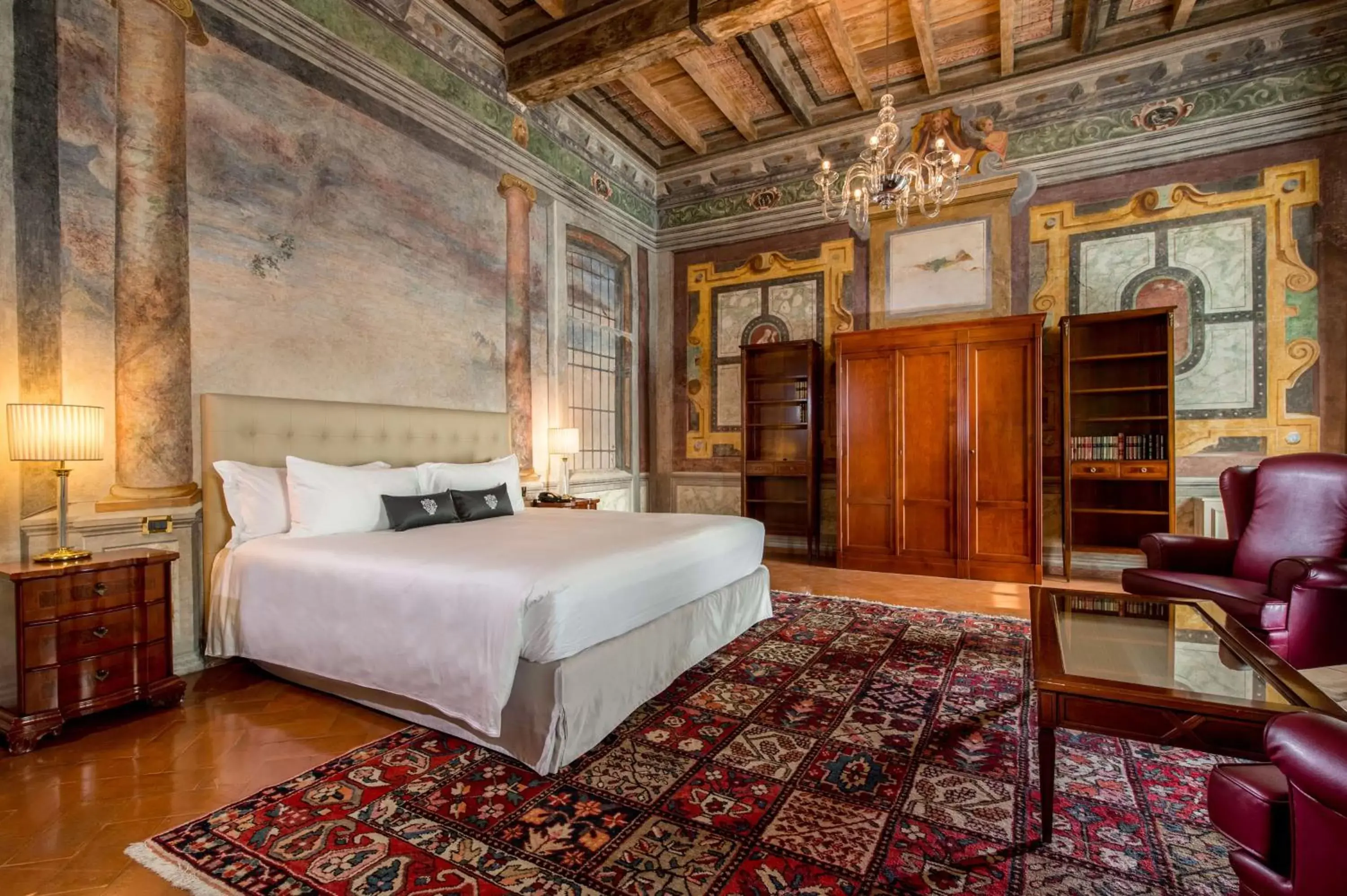 Bed in Grand Hotel Villa Torretta, Curio Collection by Hilton