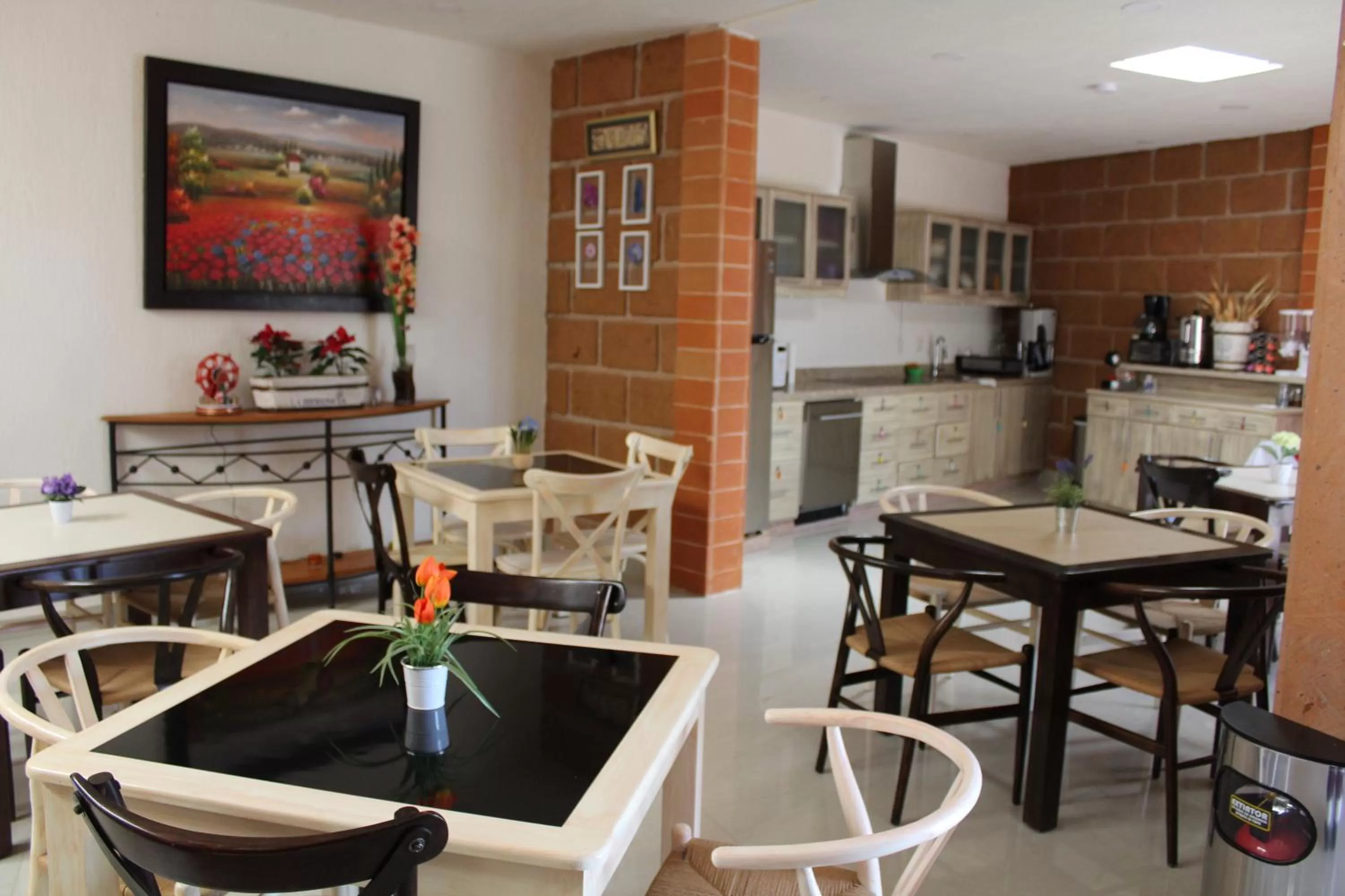Kitchen or kitchenette in Hotel Boutique La Herencia