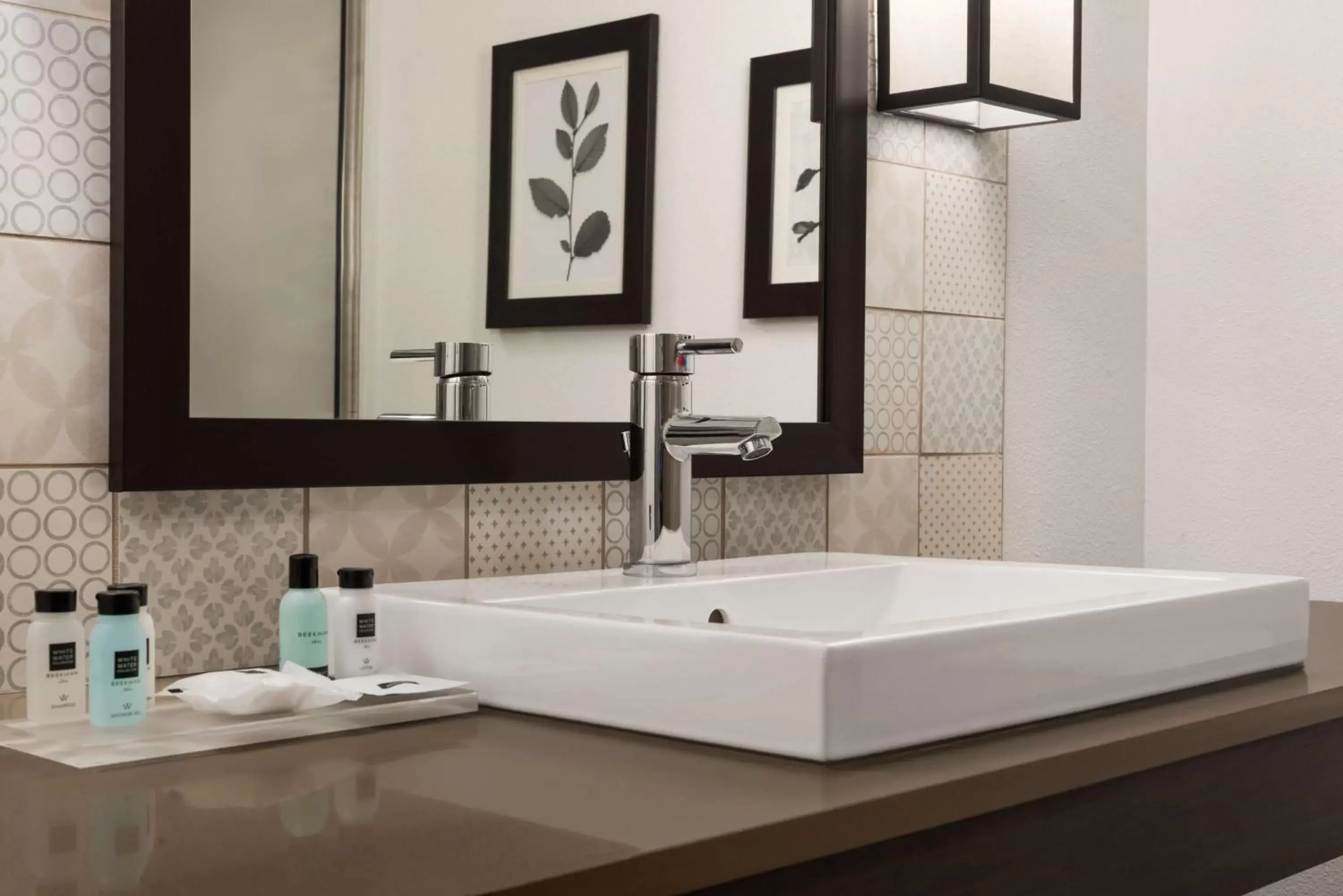 One-Bedroom King Suite with Sofa Bed - Non-Smoking in Country Inn & Suites by Radisson, St. Cloud West, MN One-Bedroom King Suite with Sofa Bed - Non-Smoking in Country Inn & Suites by Radisson, St. Cloud West, MN