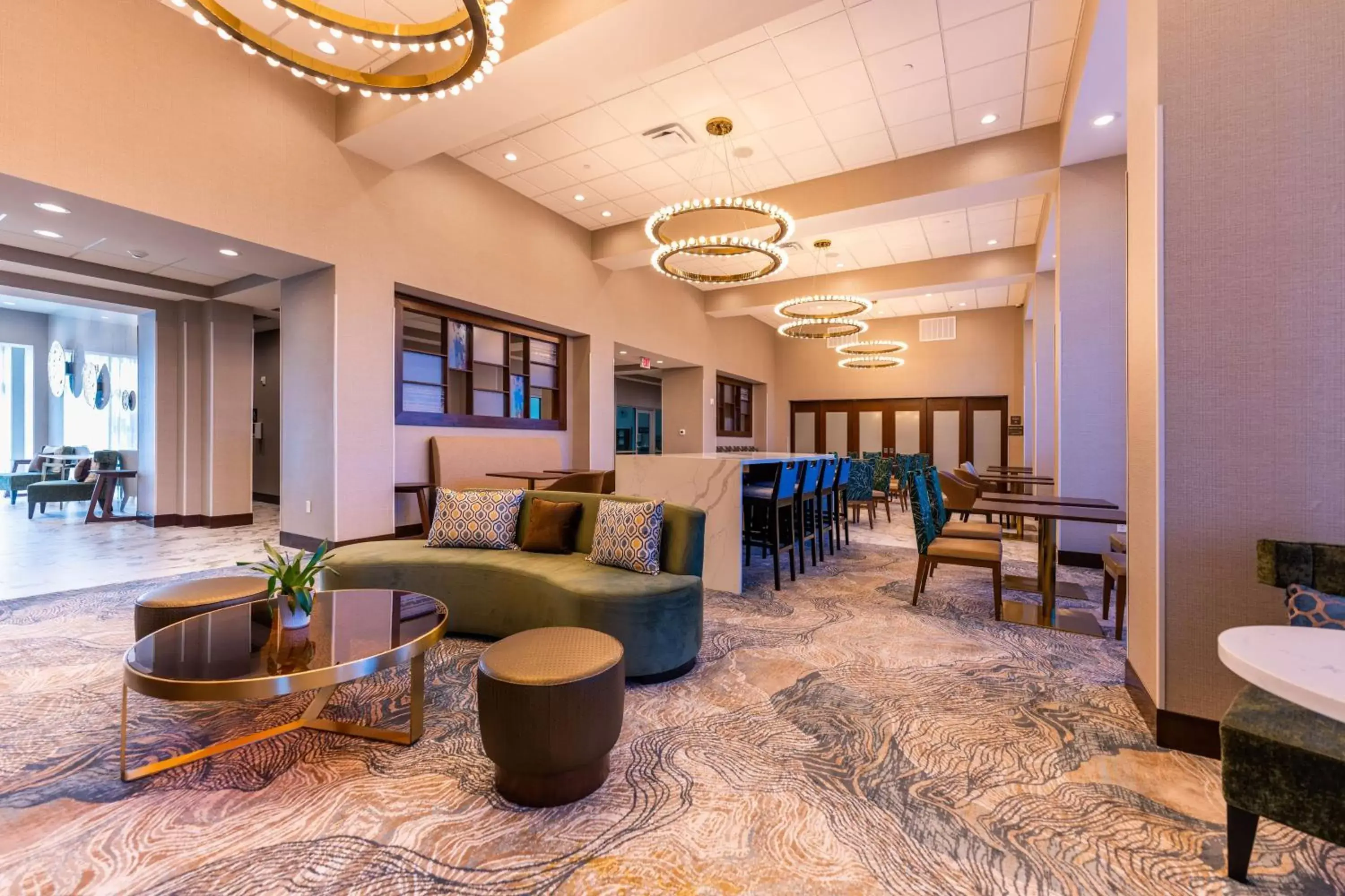 Lobby or reception, Lounge/Bar in Hampton Inn & Suites Sugar Land, Tx
