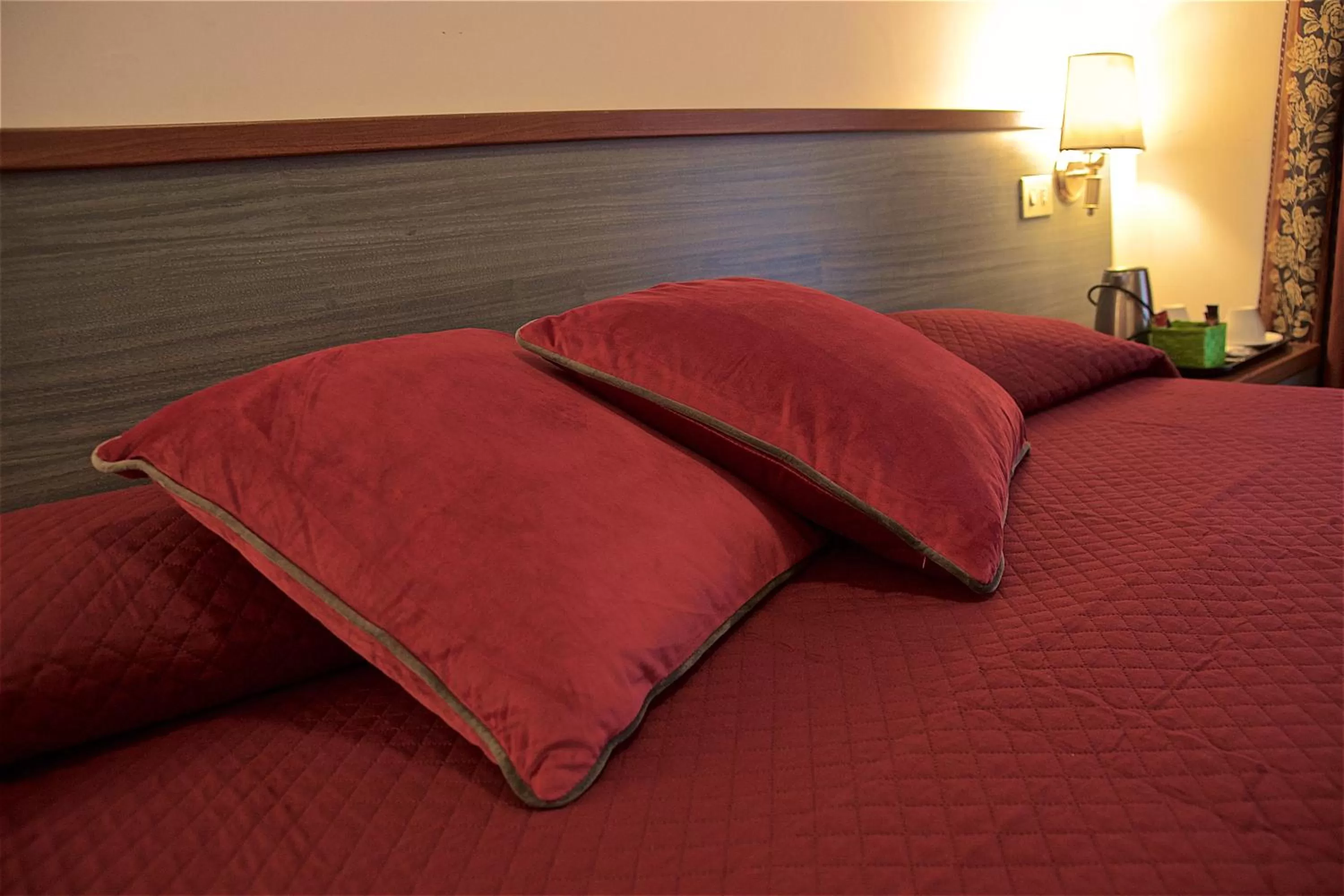 Photo of the whole room, Bed in Hotel Carmel