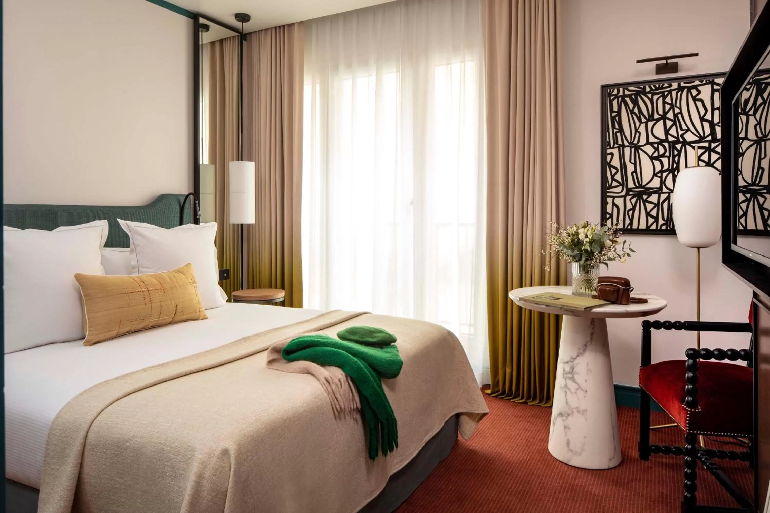 Bedroom, Bed in Hôtel Bel Ami