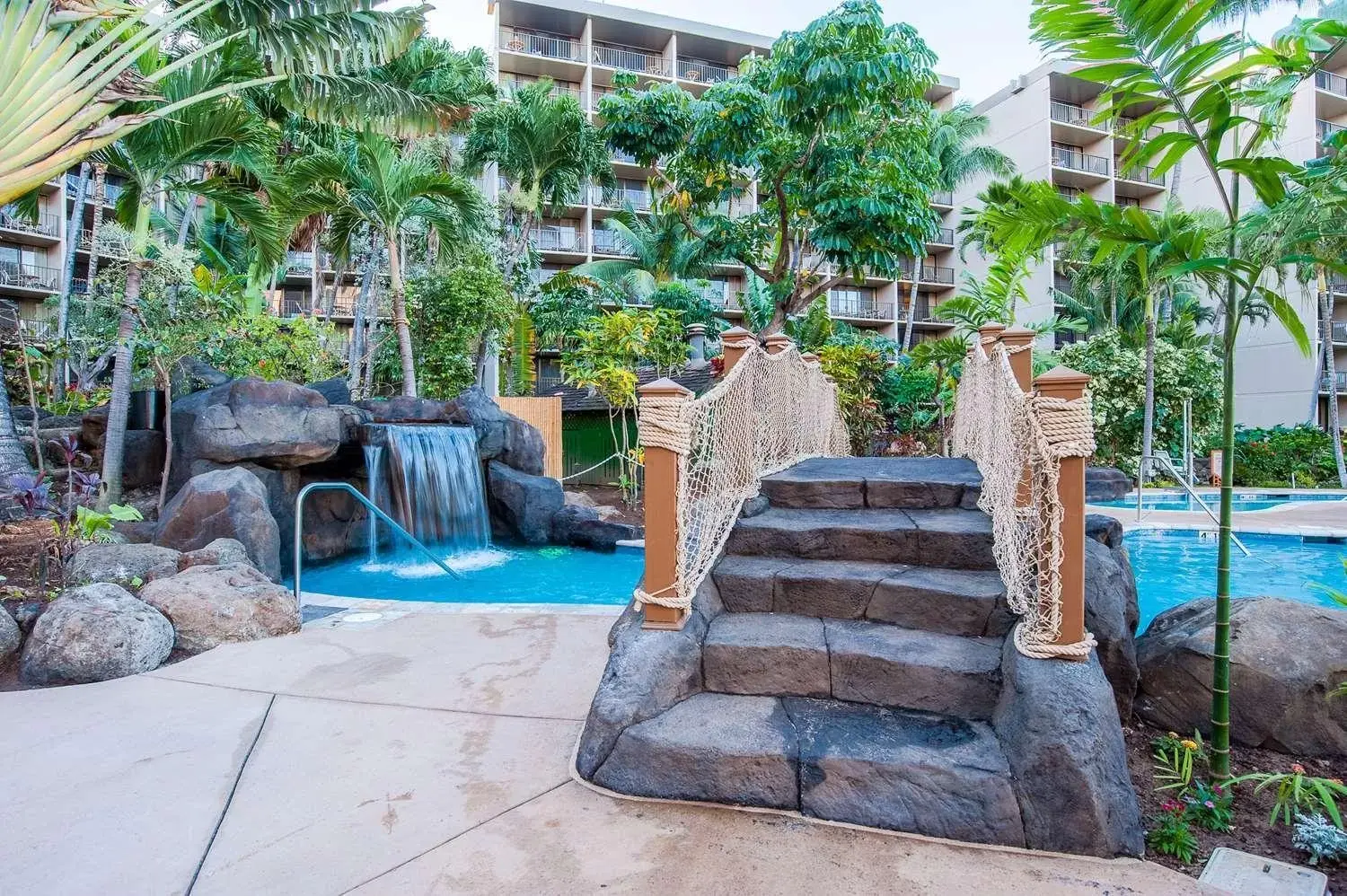 Property building, Swimming Pool in Aston Kaanapali Shores
