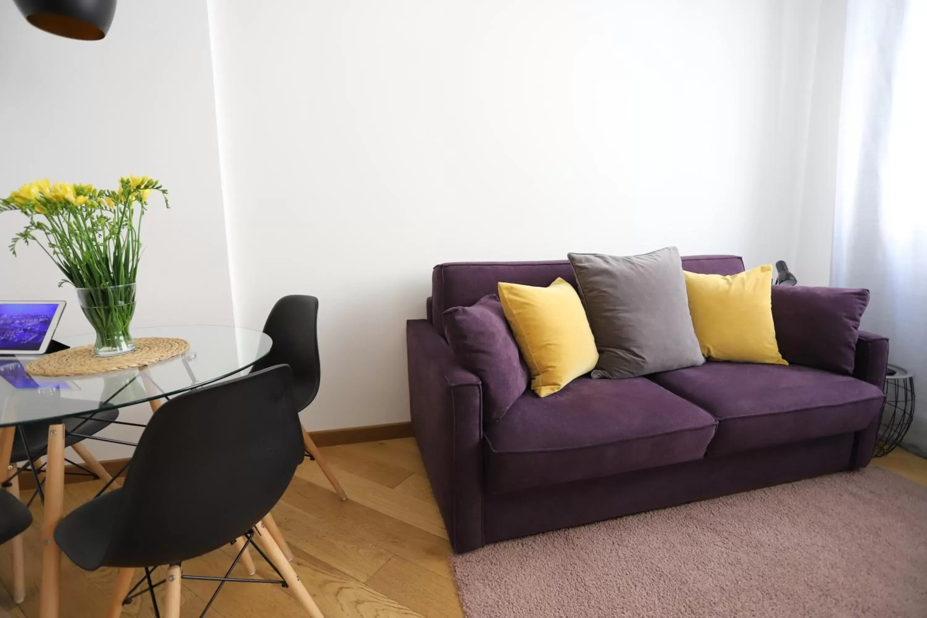 Seating Area in Palazzina B - Contemporary Studio