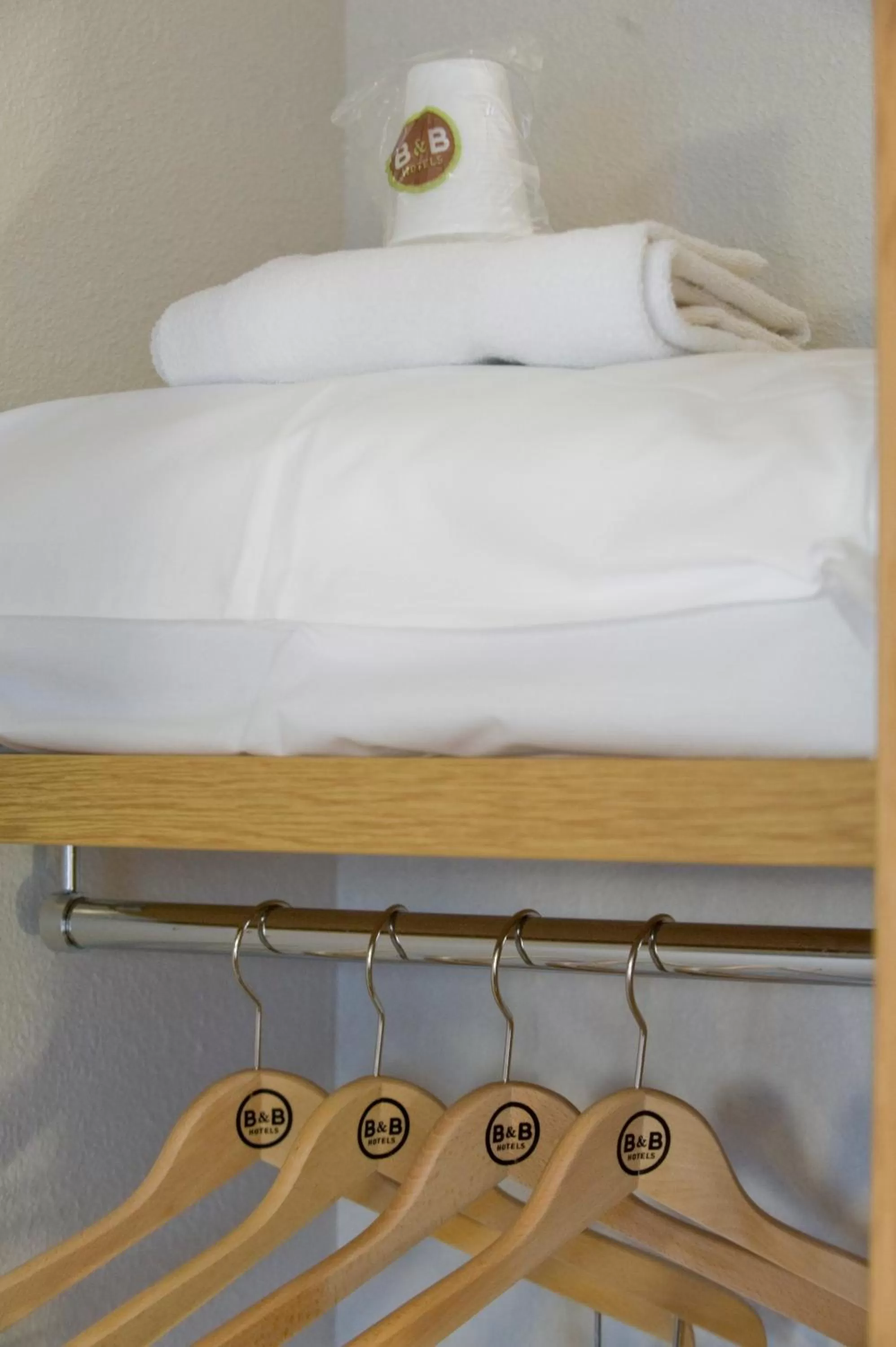 Twin Room in B&B HOTEL Noisy-le-Grand