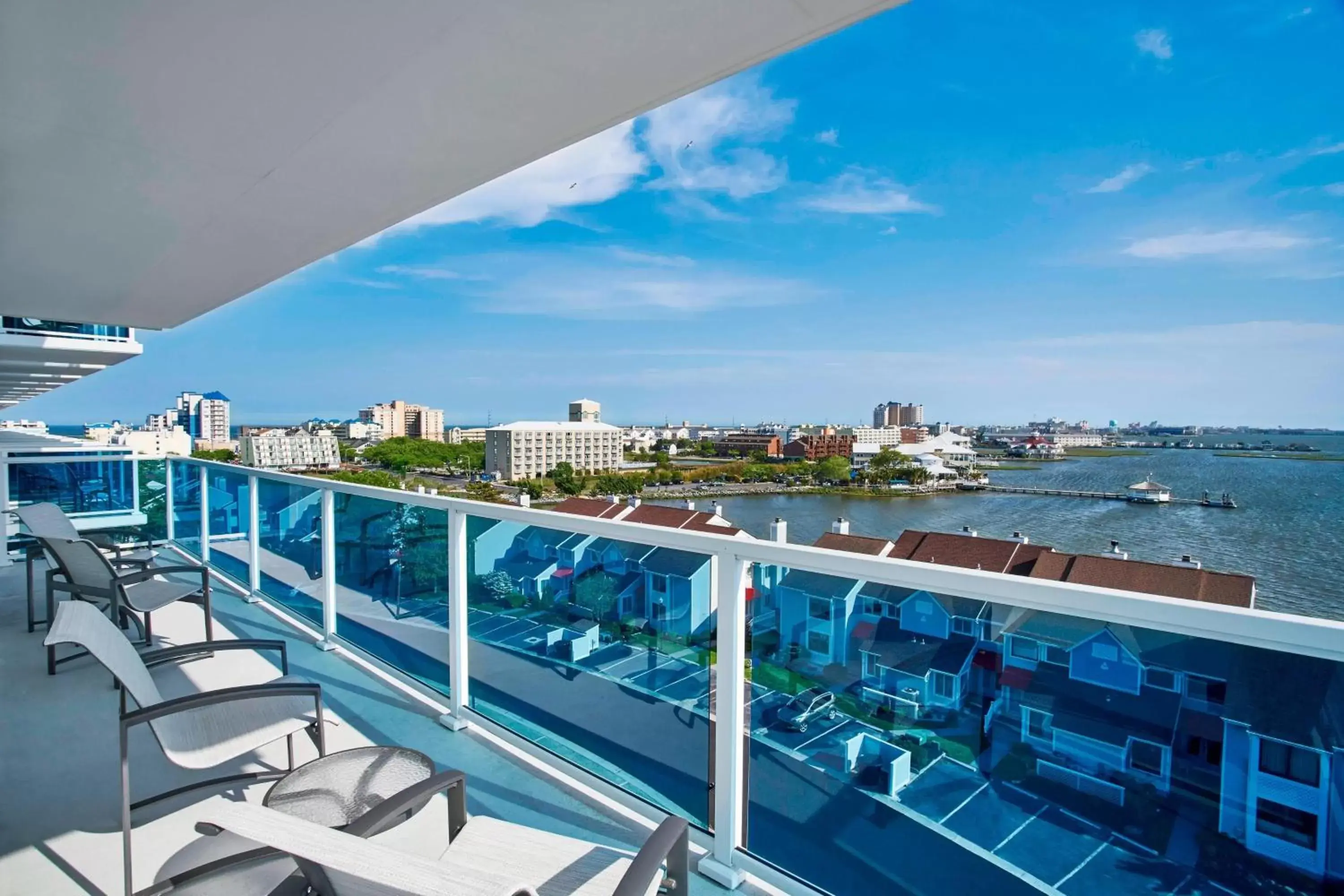 Photo of the whole room, Pool View in Residence Inn by Marriott Ocean City