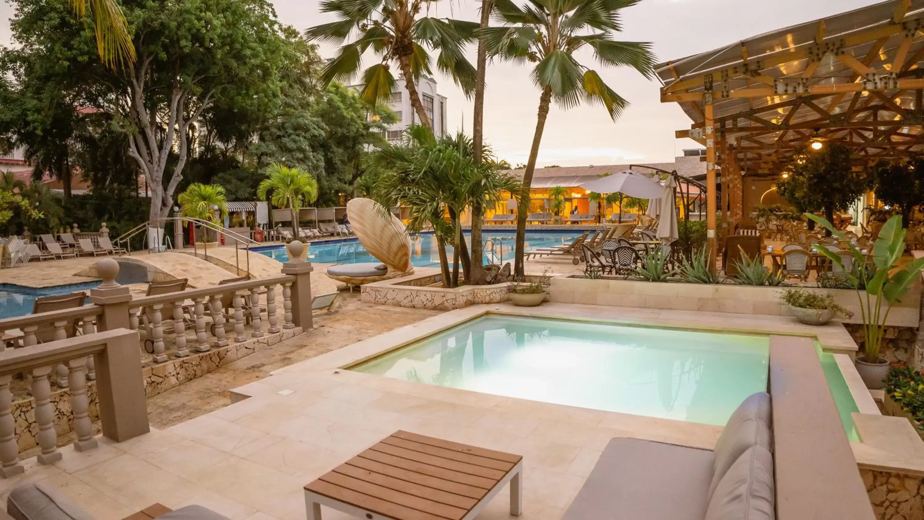 Swimming Pool in Hotel Caribe by Faranda Grand, a member of Radisson Individuals