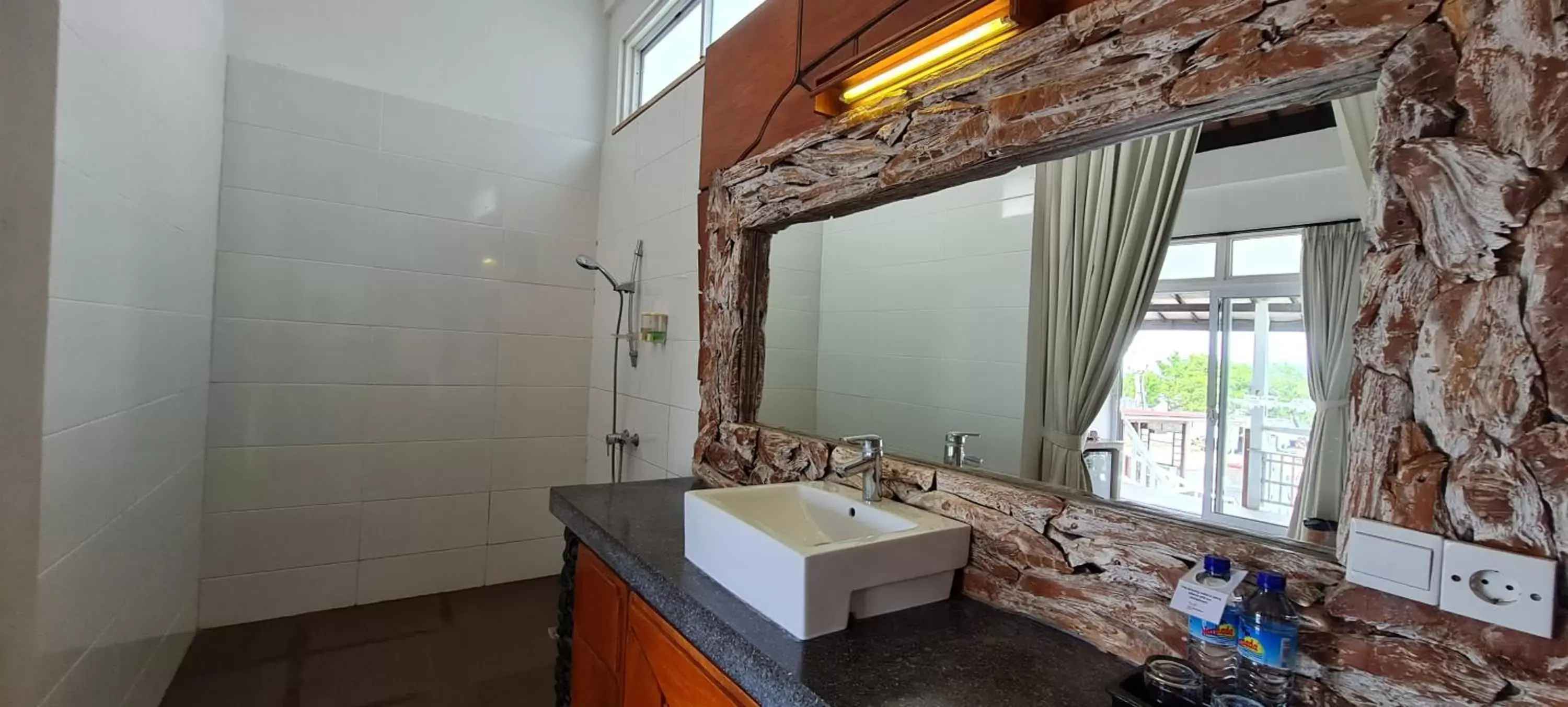 Bathroom in The Trawangan Resort