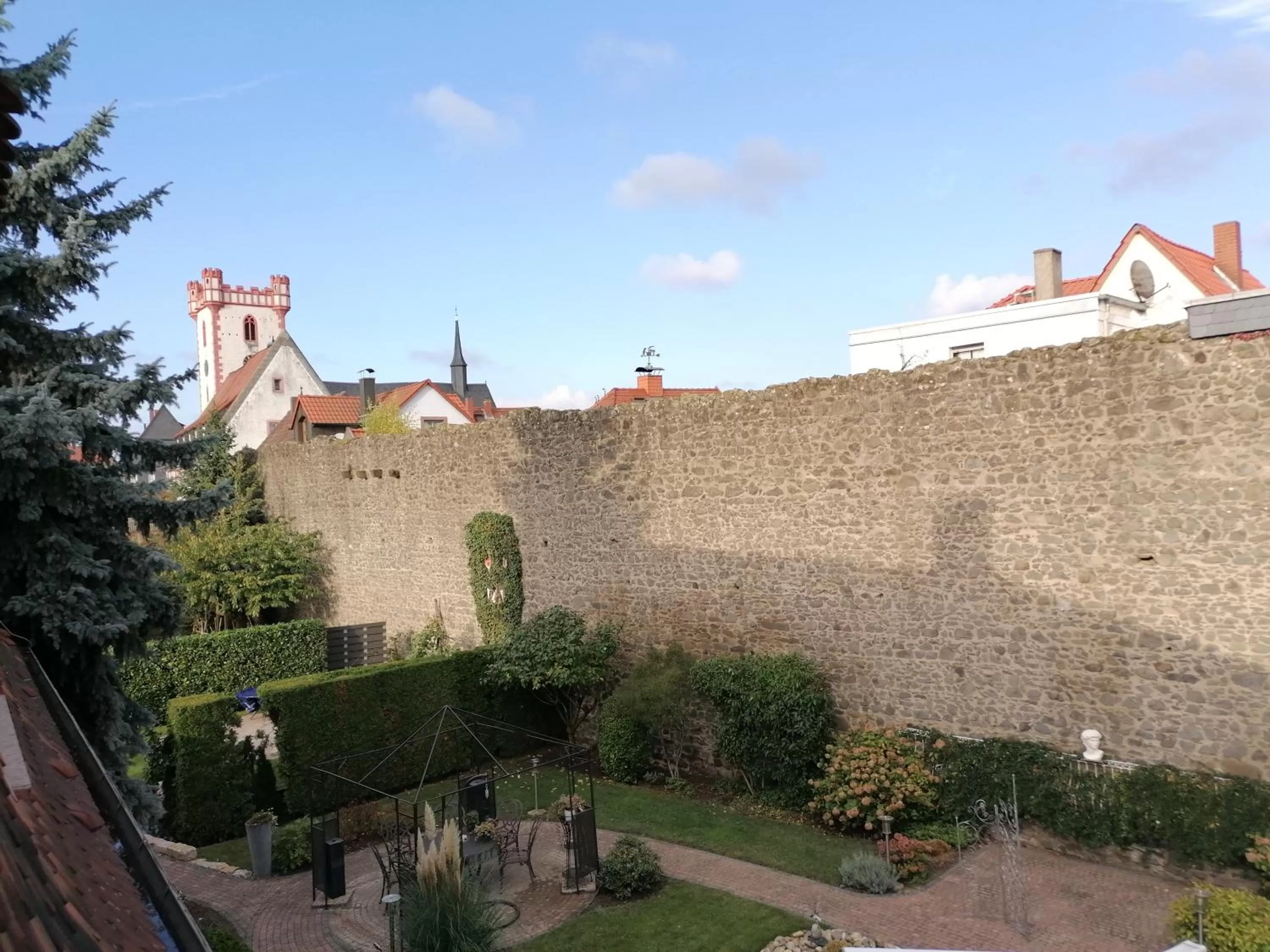 Garden view in Haus Anna an der Stadtmauer
