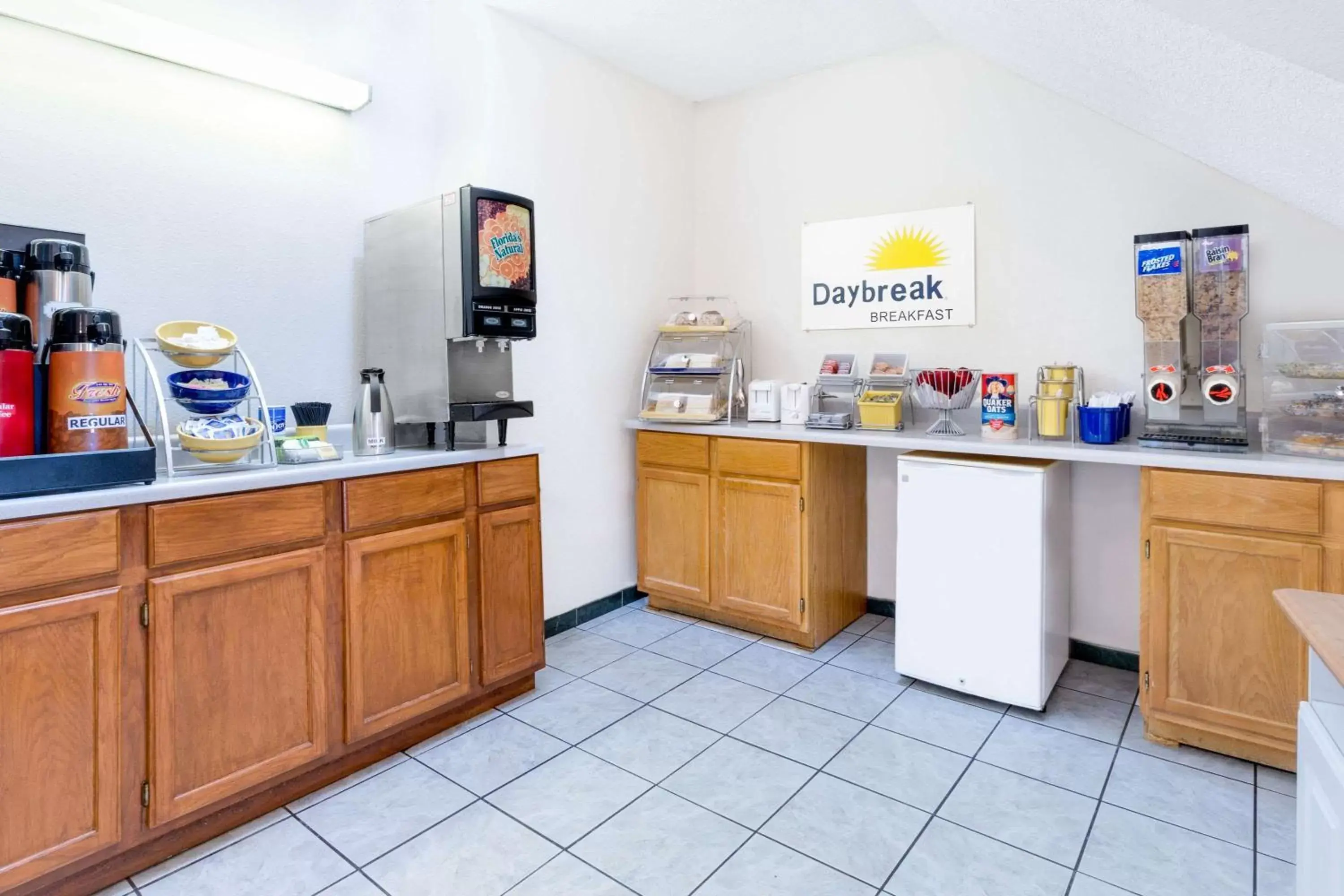 Restaurant/places to eat in Days Inn by Wyndham Concordia Restaurant/places to eat in Days Inn by Wyndham Concordia