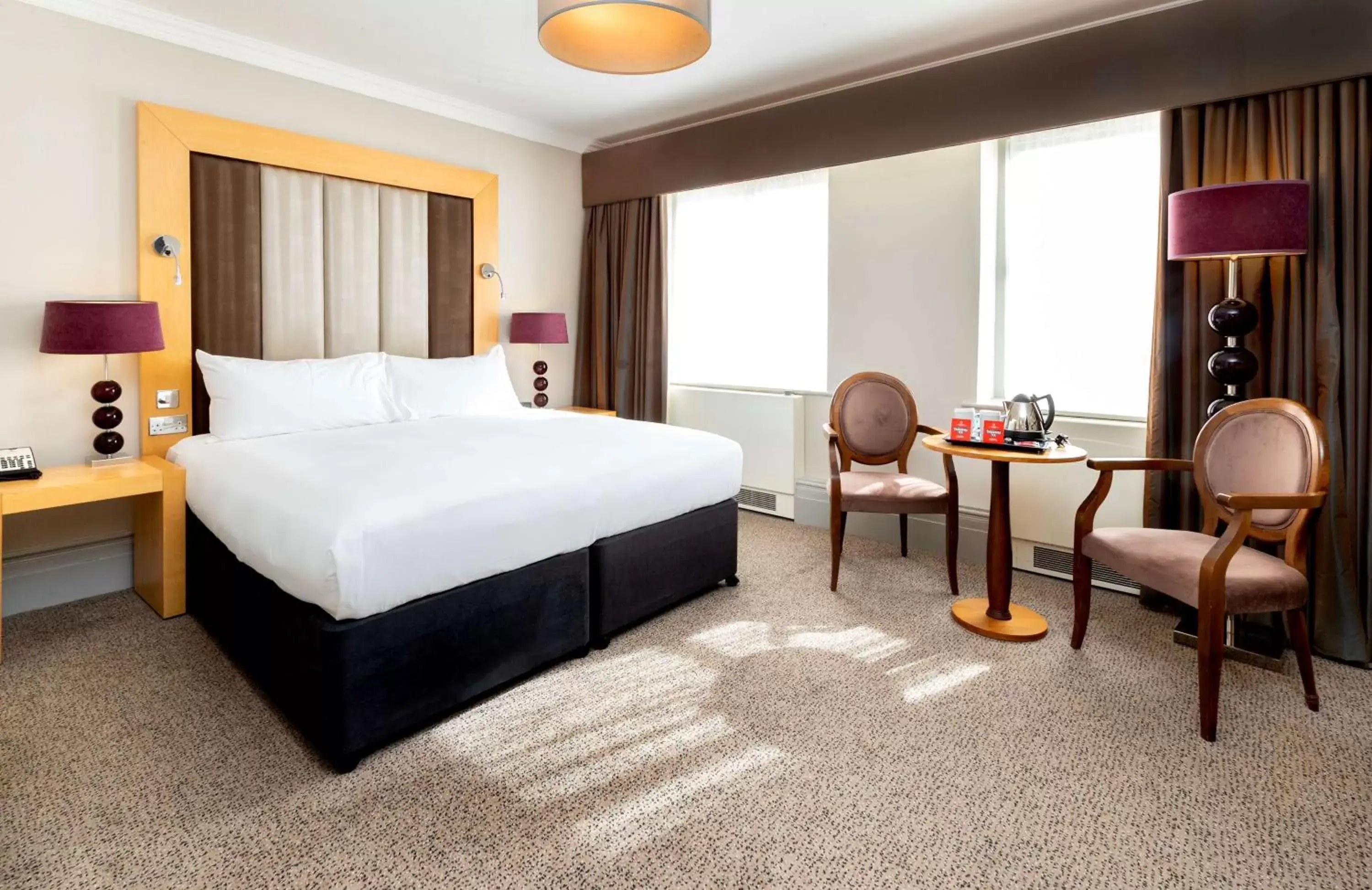Bed in DoubleTree by Hilton Harrogate Majestic Hotel & Spa