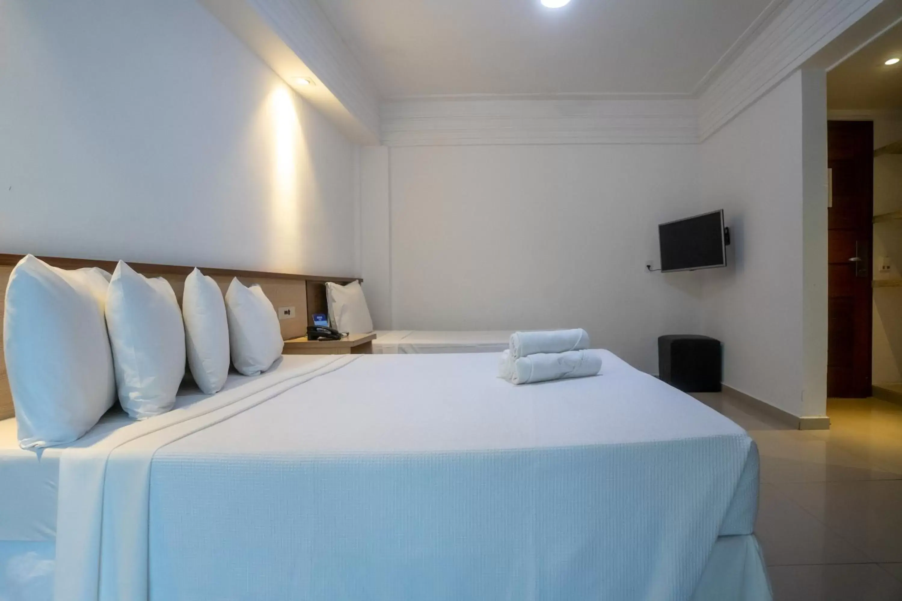 Bedroom, Bed in Portal Beach - Rede Soberano