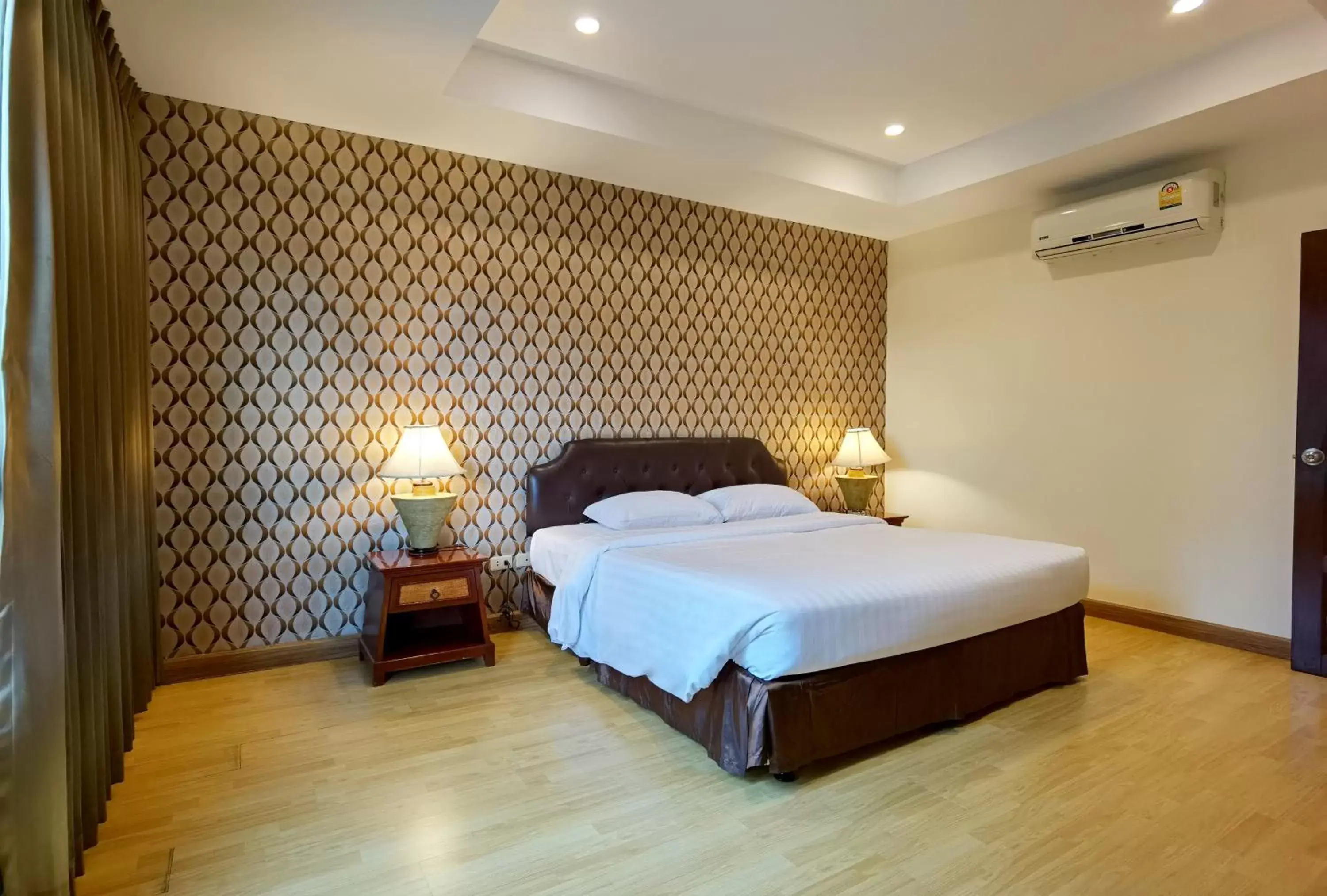 Bed in Nova Park Hotel by Compass Hospitality