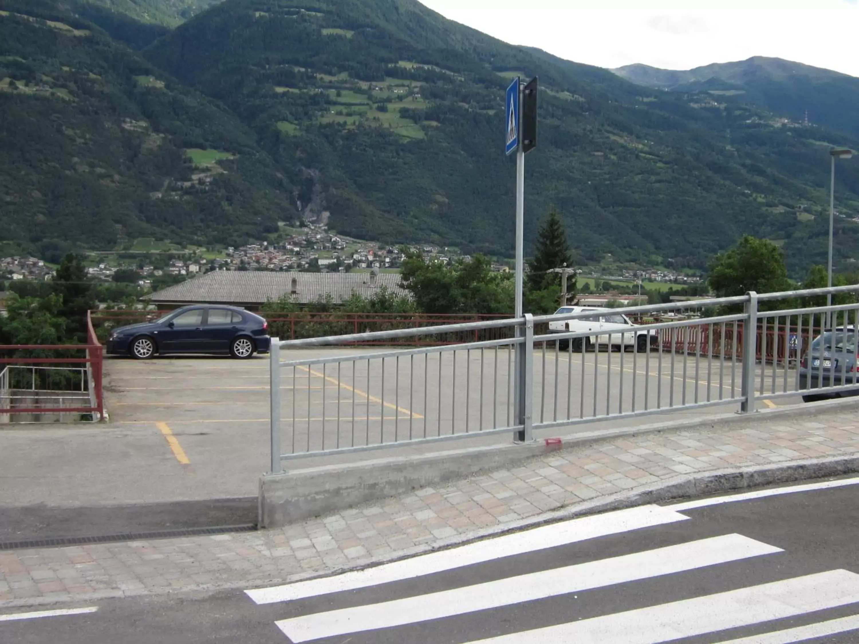 Parking, Mountain View in Hotel Casale