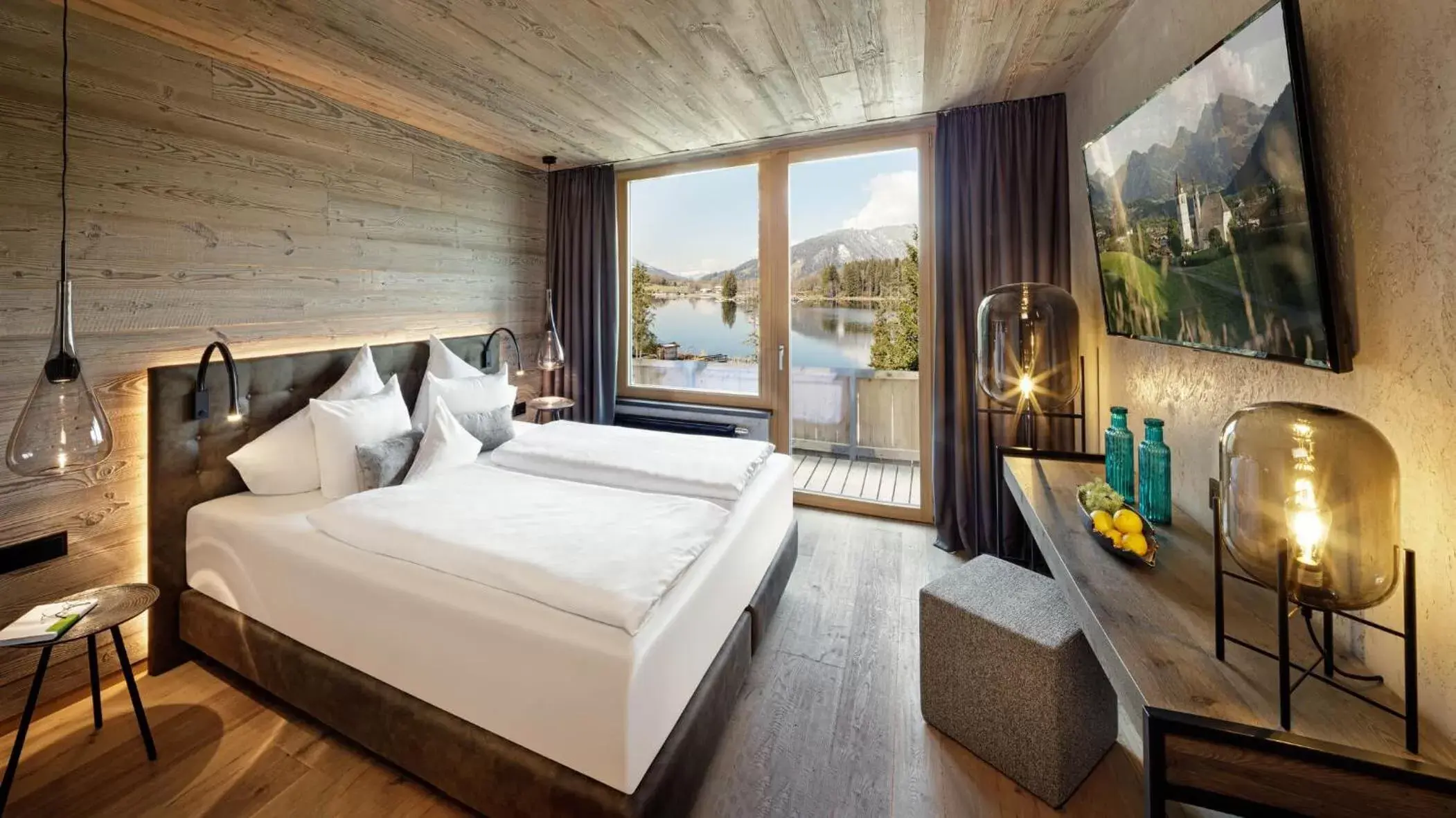 Standard Double Room in Alpenhotel Kitzbühel am Schwarzsee - 4 Sterne Superior Standard Double Room in Alpenhotel Kitzbühel am Schwarzsee - 4 Sterne Superior