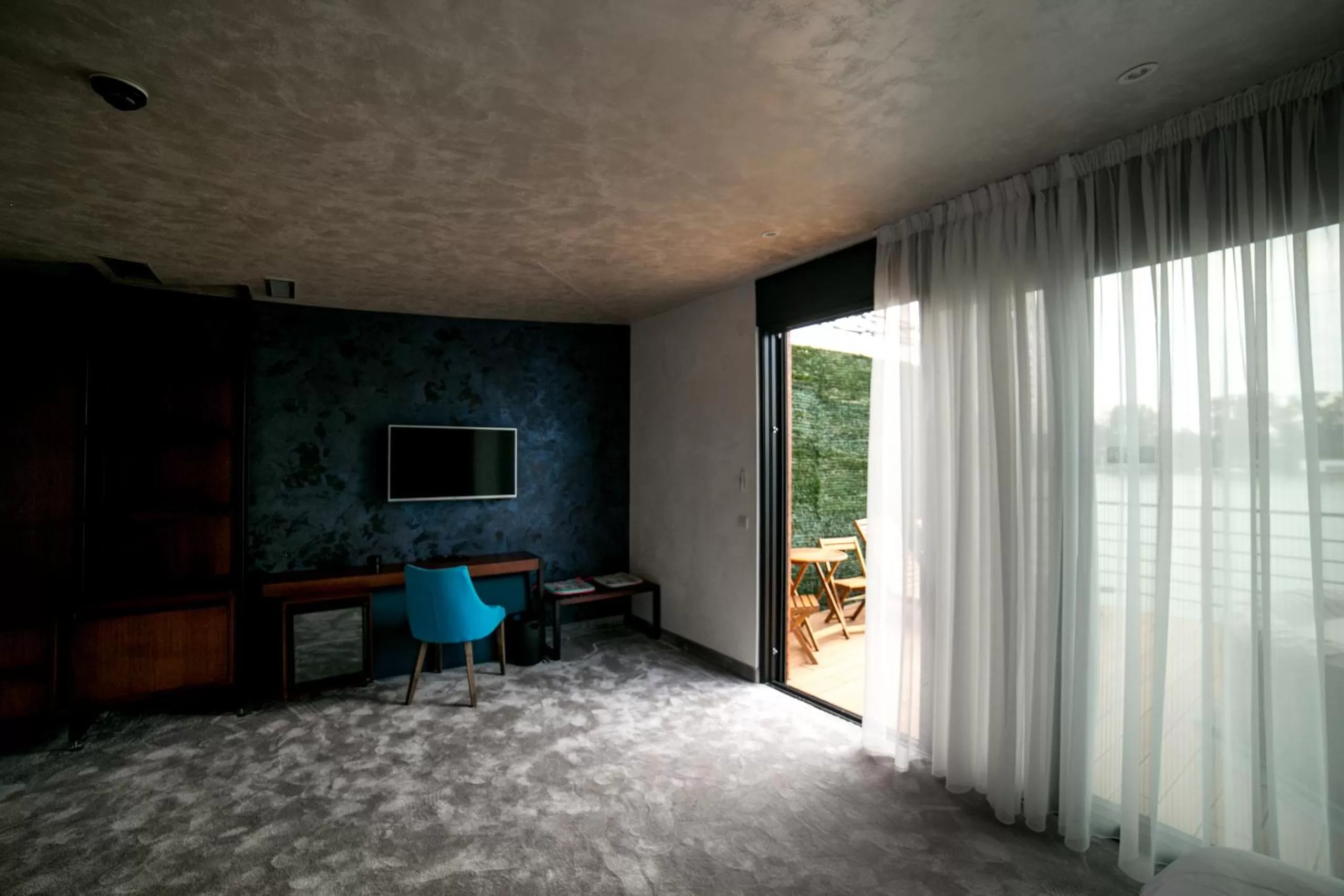 Seating area in FLOW