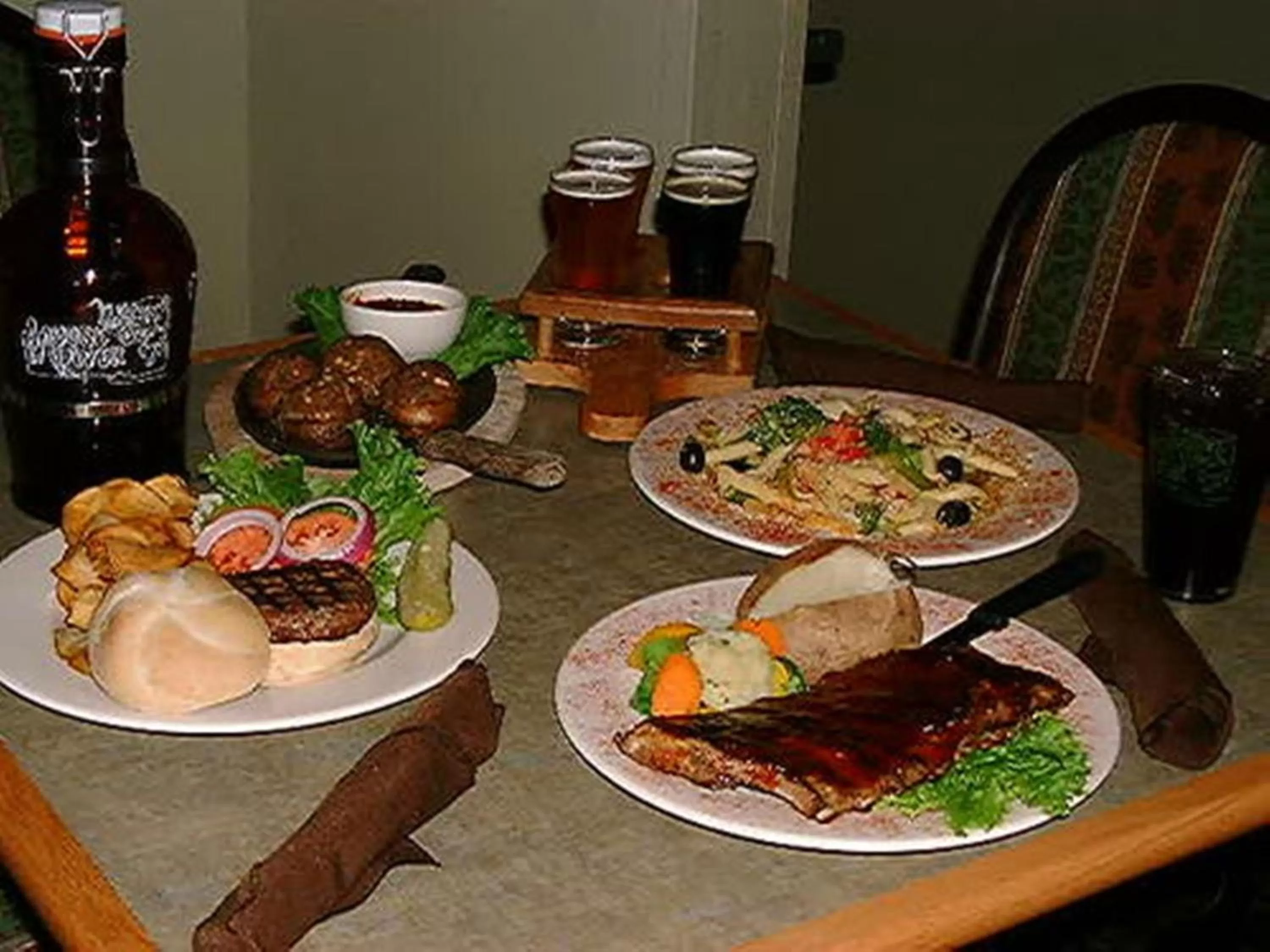 Restaurant/places to eat in Burrstone Inn, an Ascend Collection Hotel