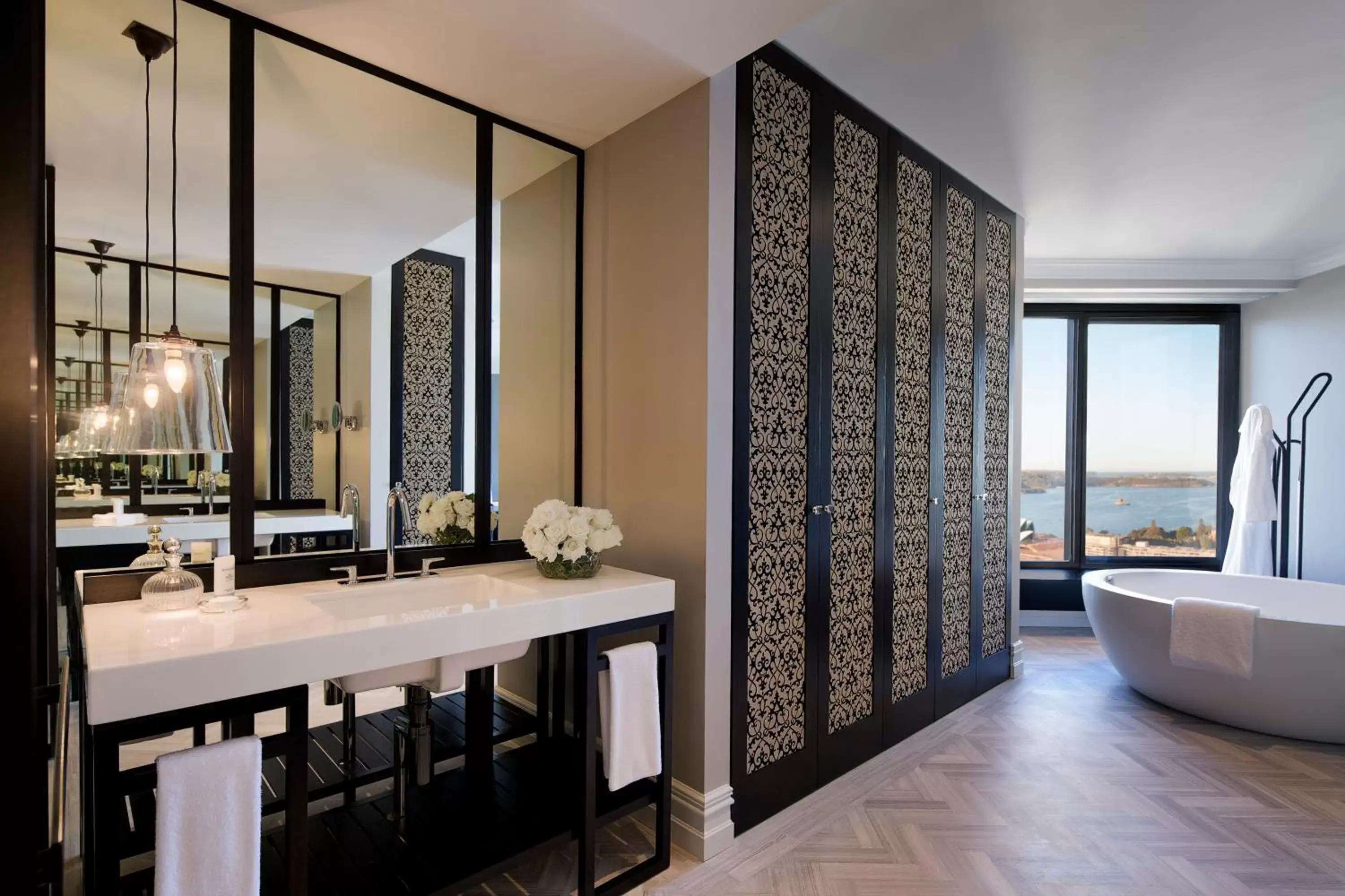 Bathroom in Four Seasons Hotel Sydney