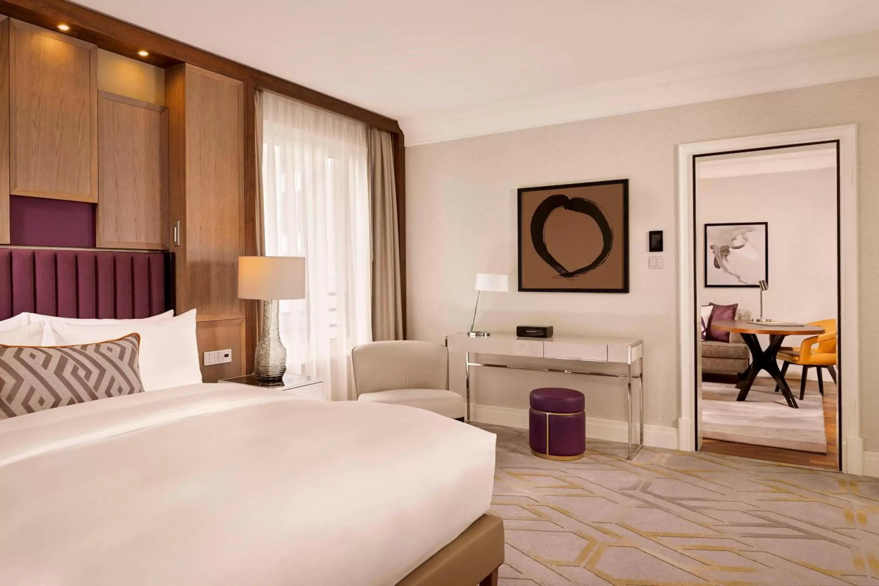 Deluxe Suite in The Ritz-Carlton, Berlin Deluxe Suite in The Ritz-Carlton, Berlin