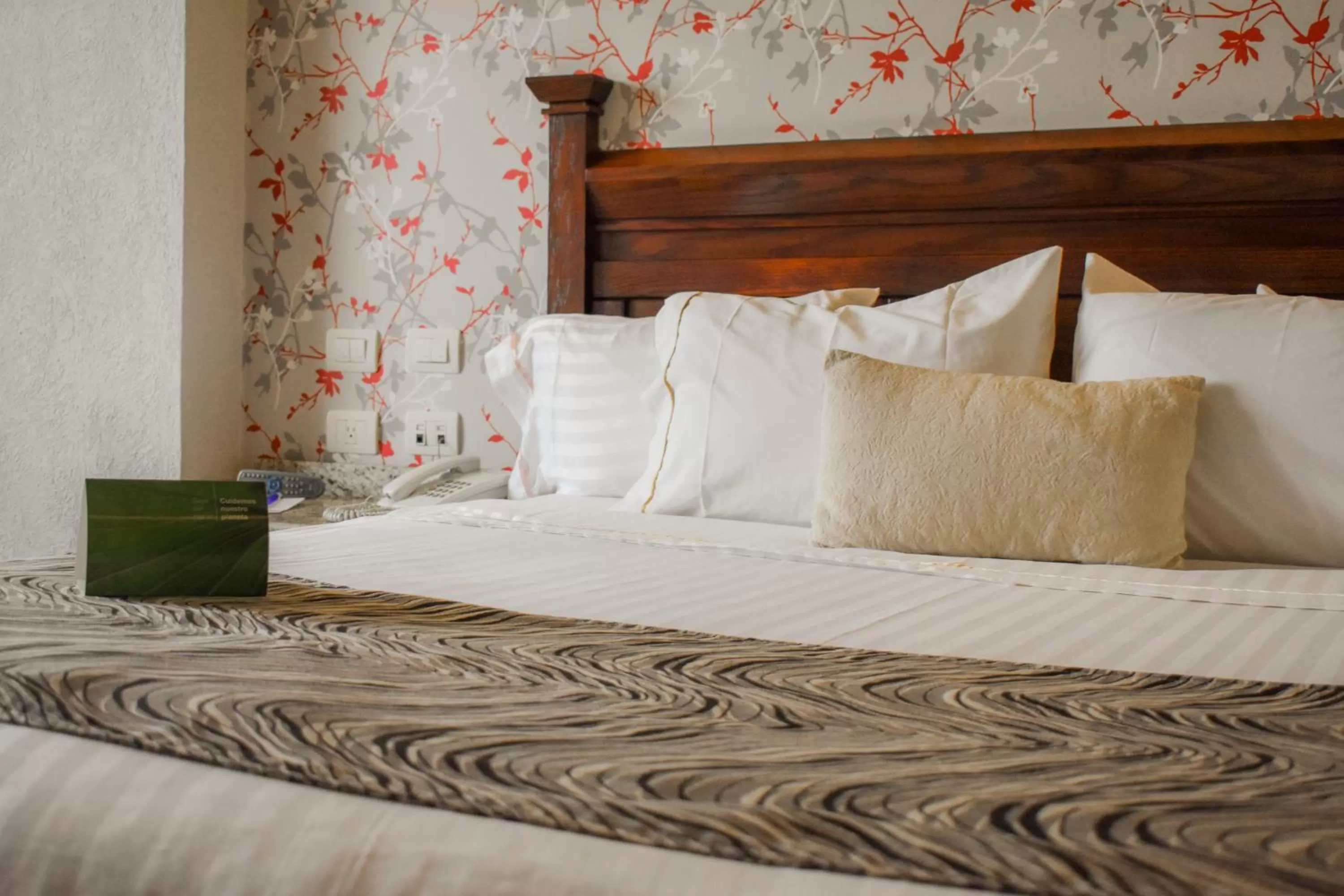 Bed in Hotel Portobelo