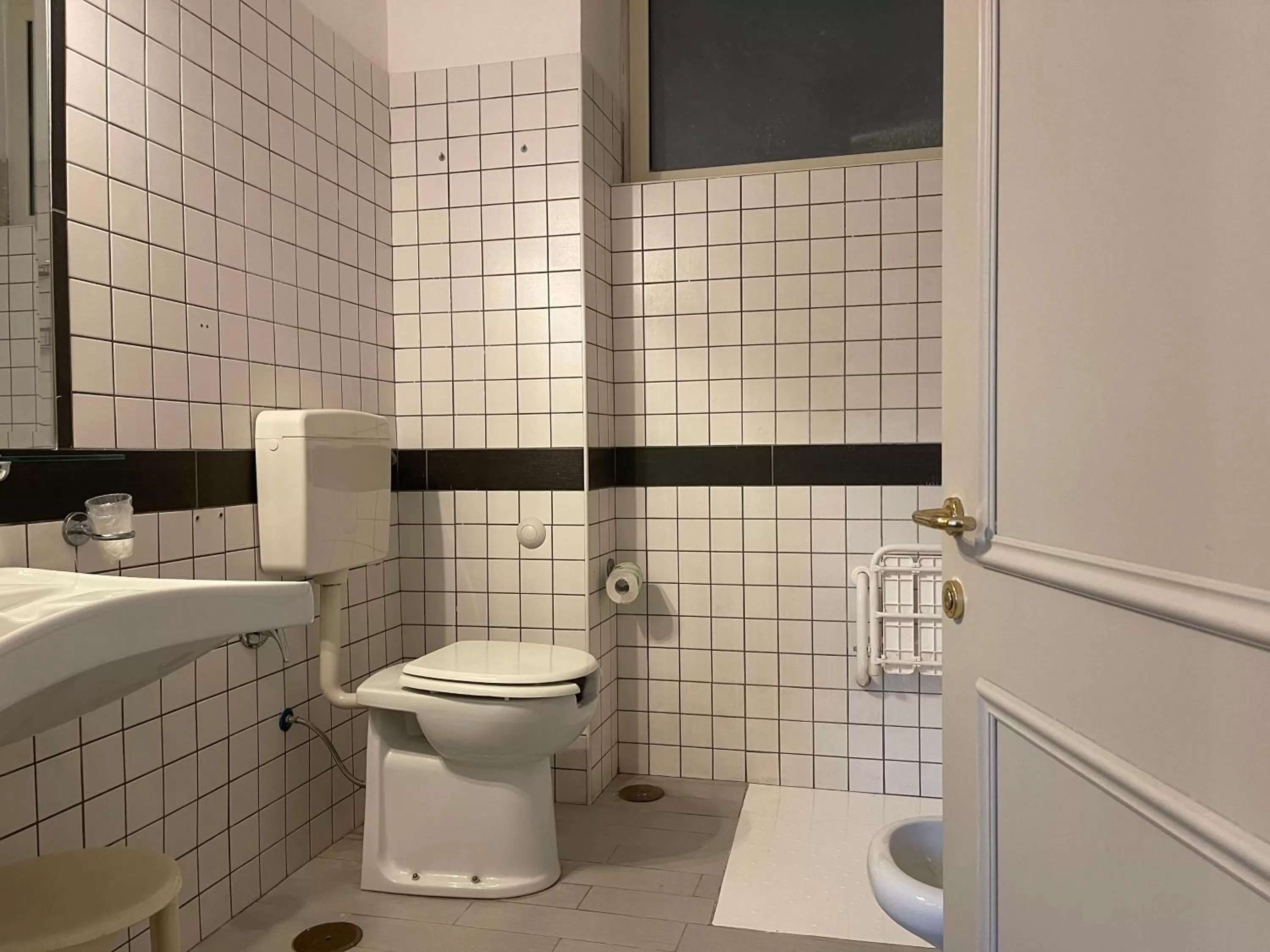 Bathroom in Jazz Hotel