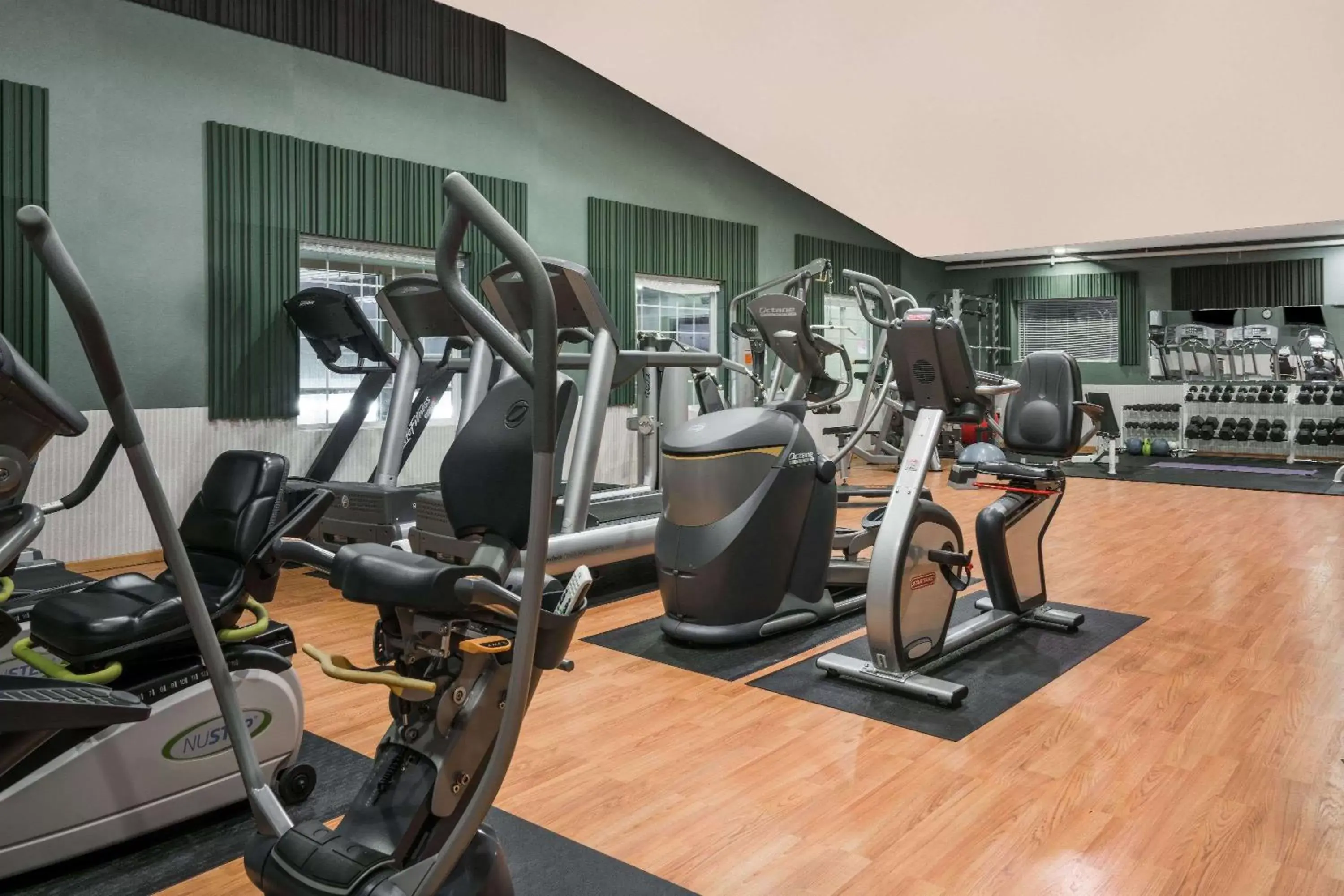 Fitness centre/facilities, Fitness Center/Facilities in Days Inn by Wyndham Fargo/Casselton