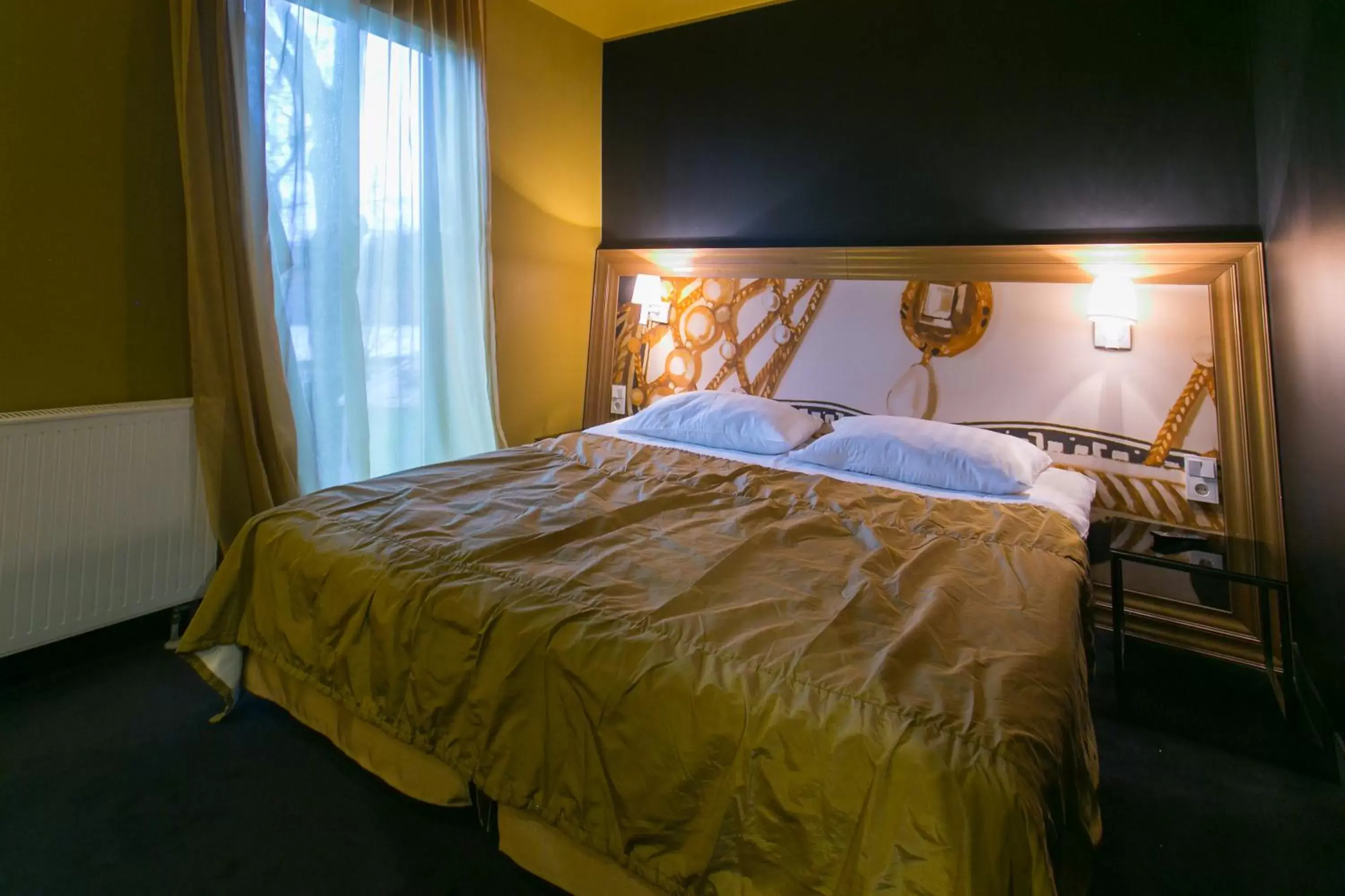 Bed in Arensburg Boutique Hotel & Spa