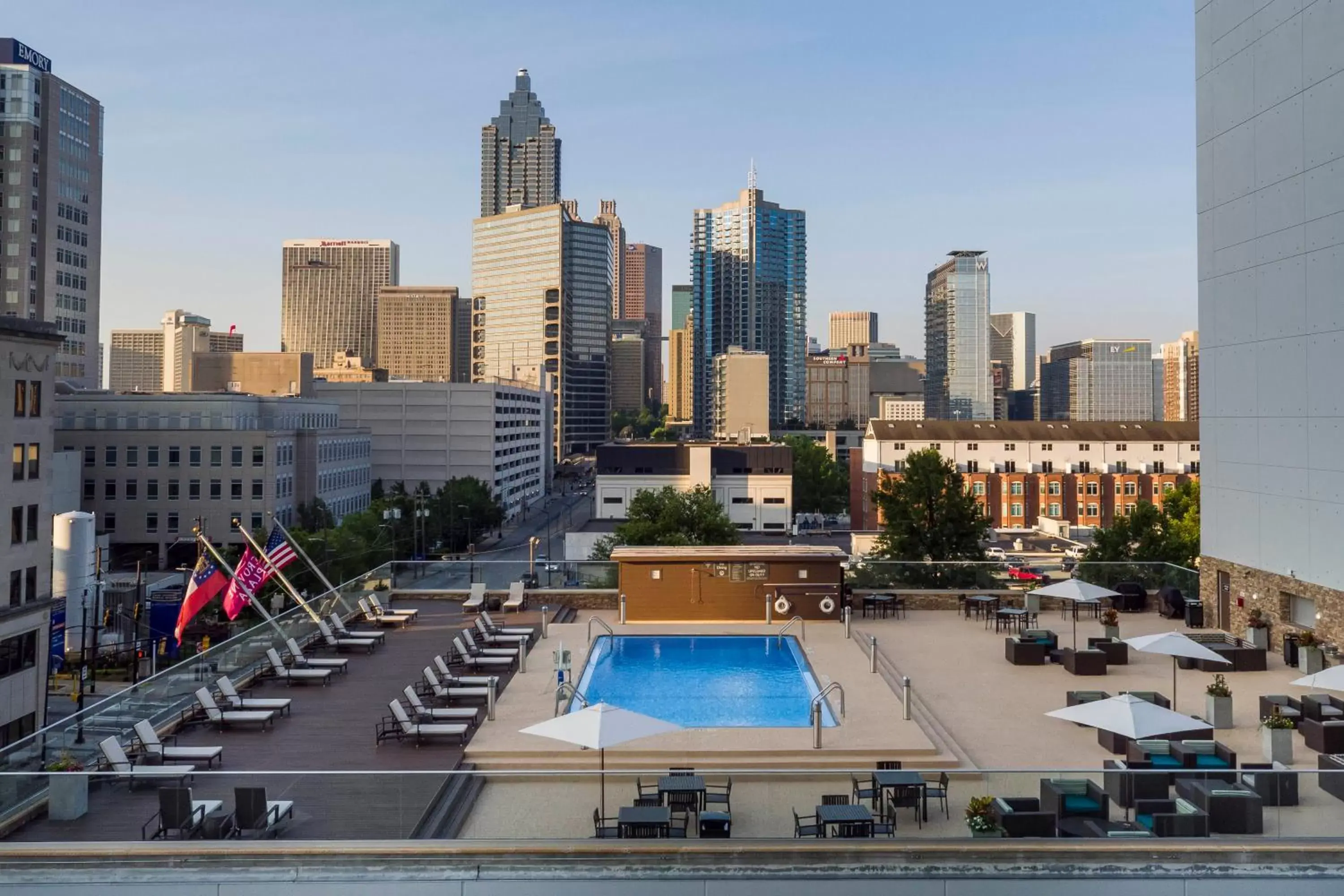 Swimming pool in Crowne Plaza Atlanta - Midtown by IHG Swimming pool in Crowne Plaza Atlanta - Midtown by IHG