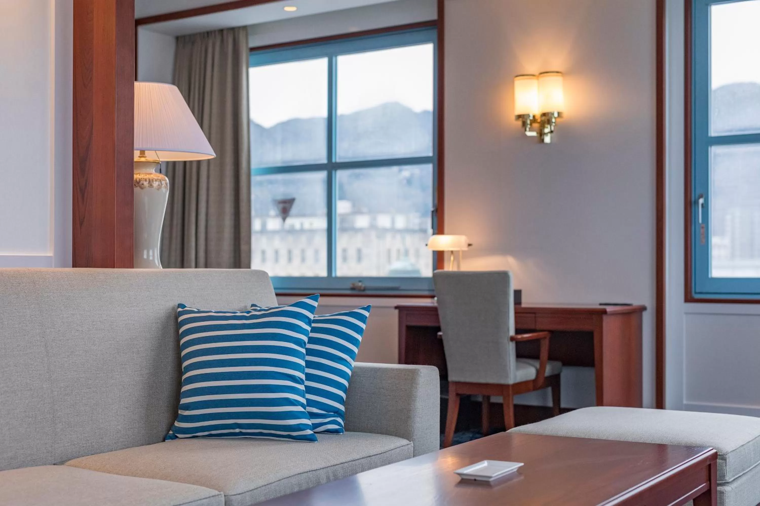 Photo of the whole room in Premier Hotel Mojiko