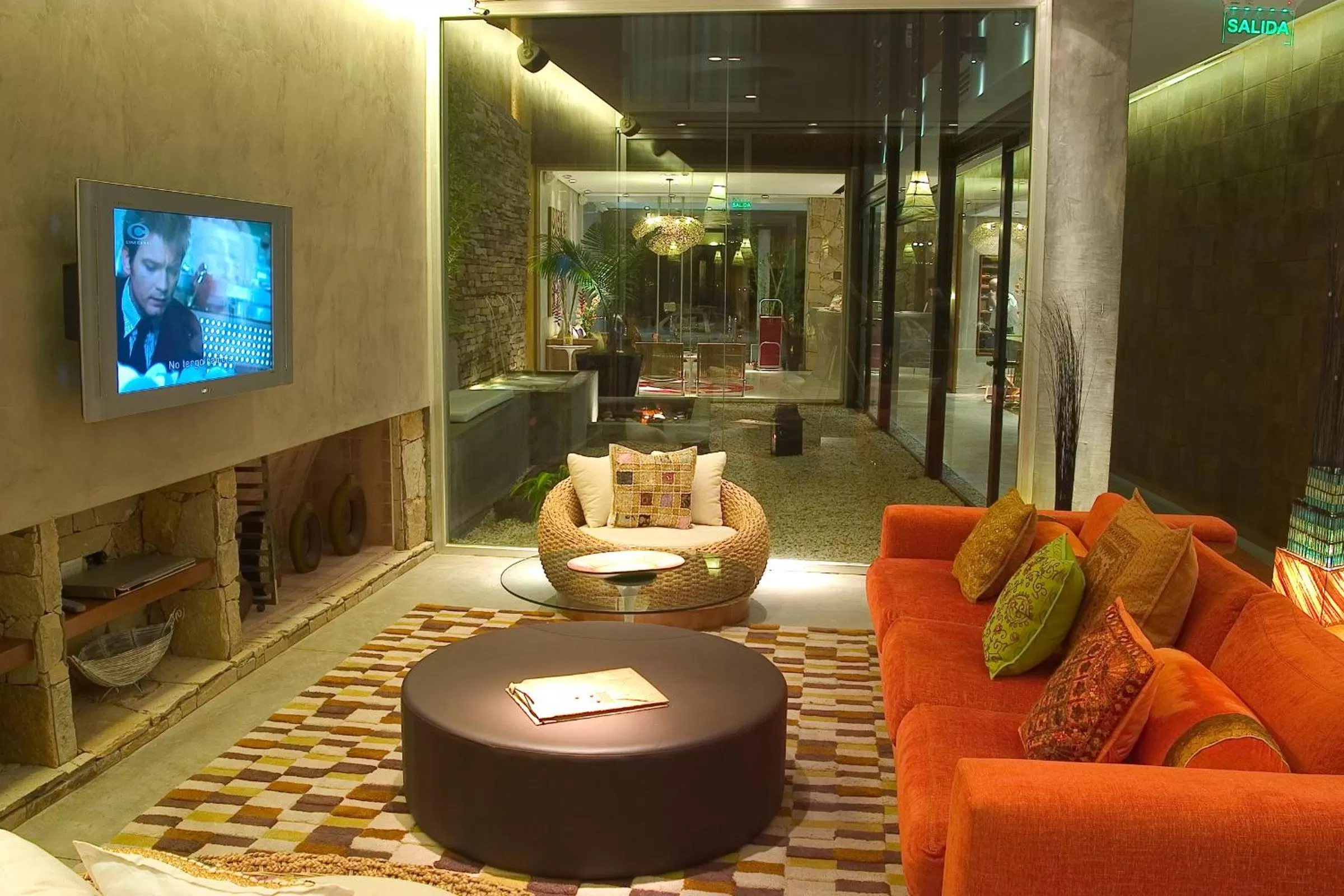 Communal lounge/ TV room in Mine Hotel