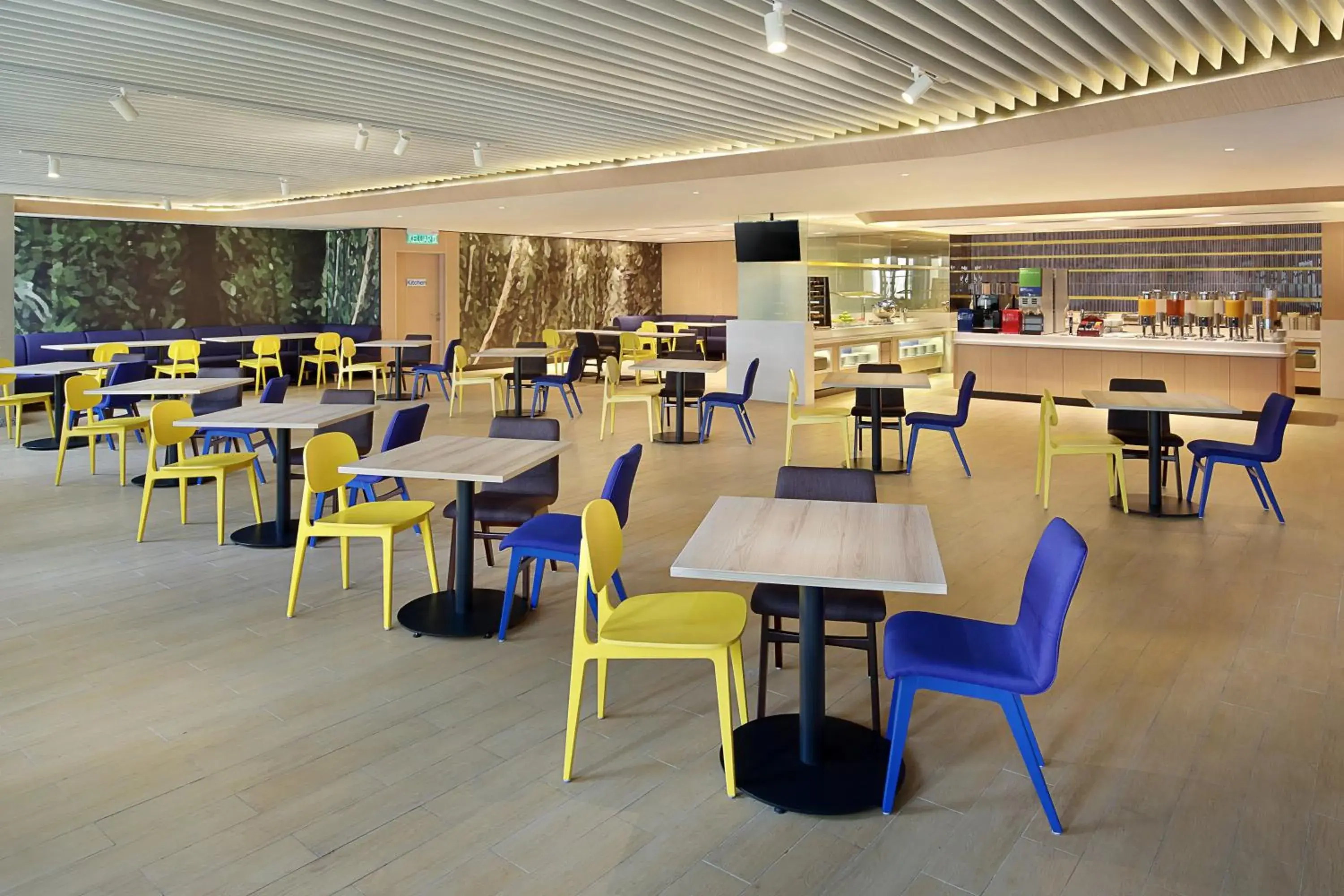 Restaurant/places to eat in Holiday Inn Express Kuala Lumpur City Centre by IHG Restaurant/places to eat in Holiday Inn Express Kuala Lumpur City Centre by IHG