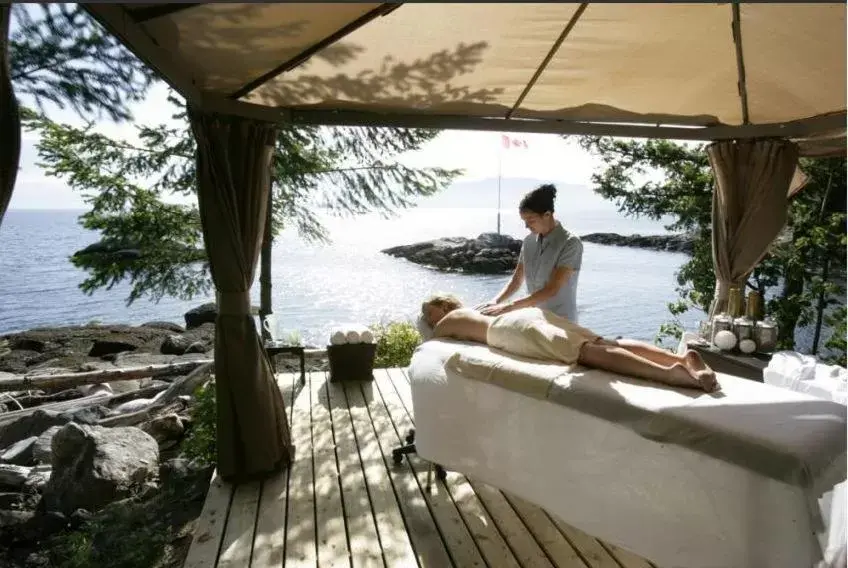 Spa and wellness centre/facilities in Rockwater Secret Cove Resort