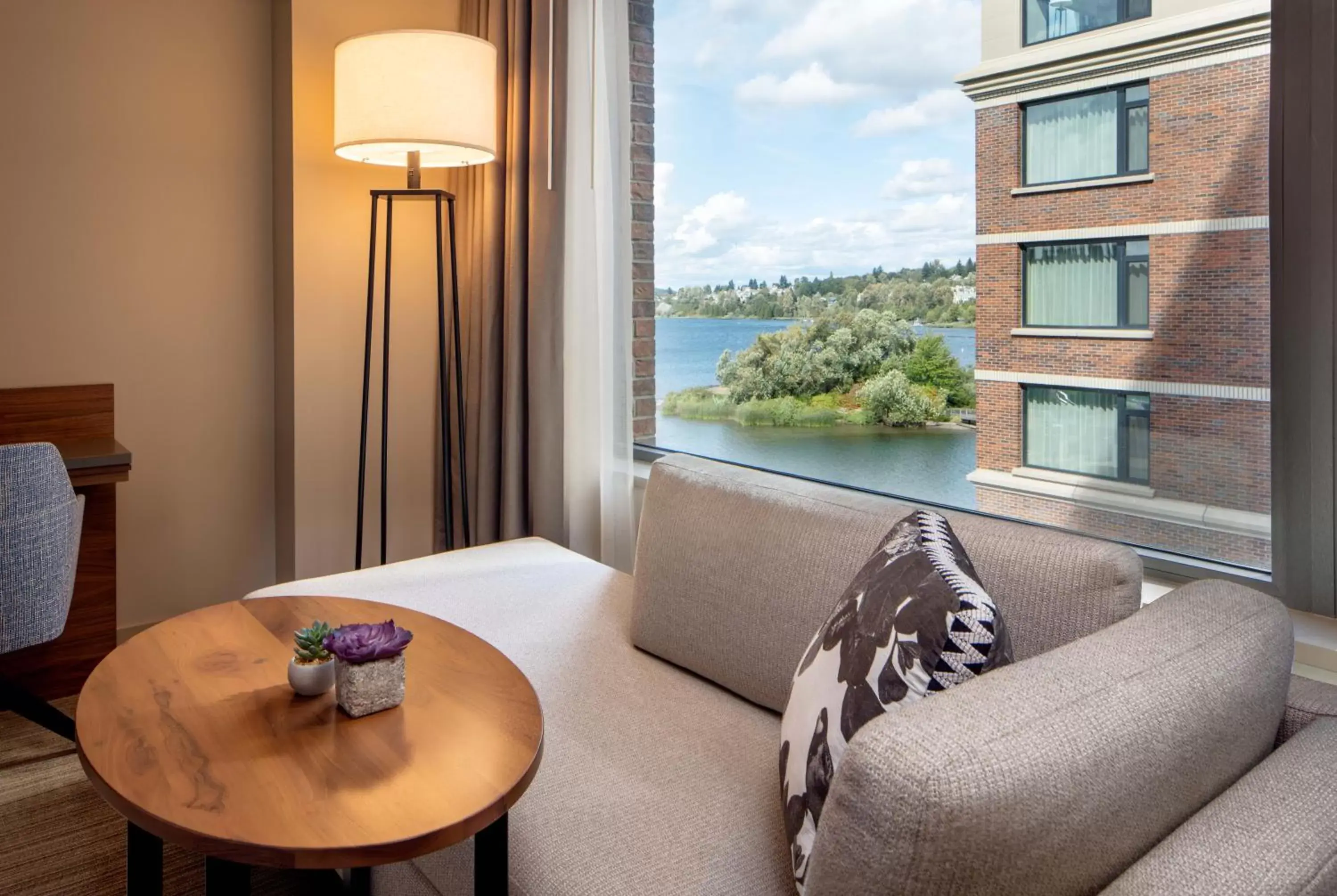 King Room with Partial Lake View in Hyatt Regency Lake Washington at Seattle's Southport