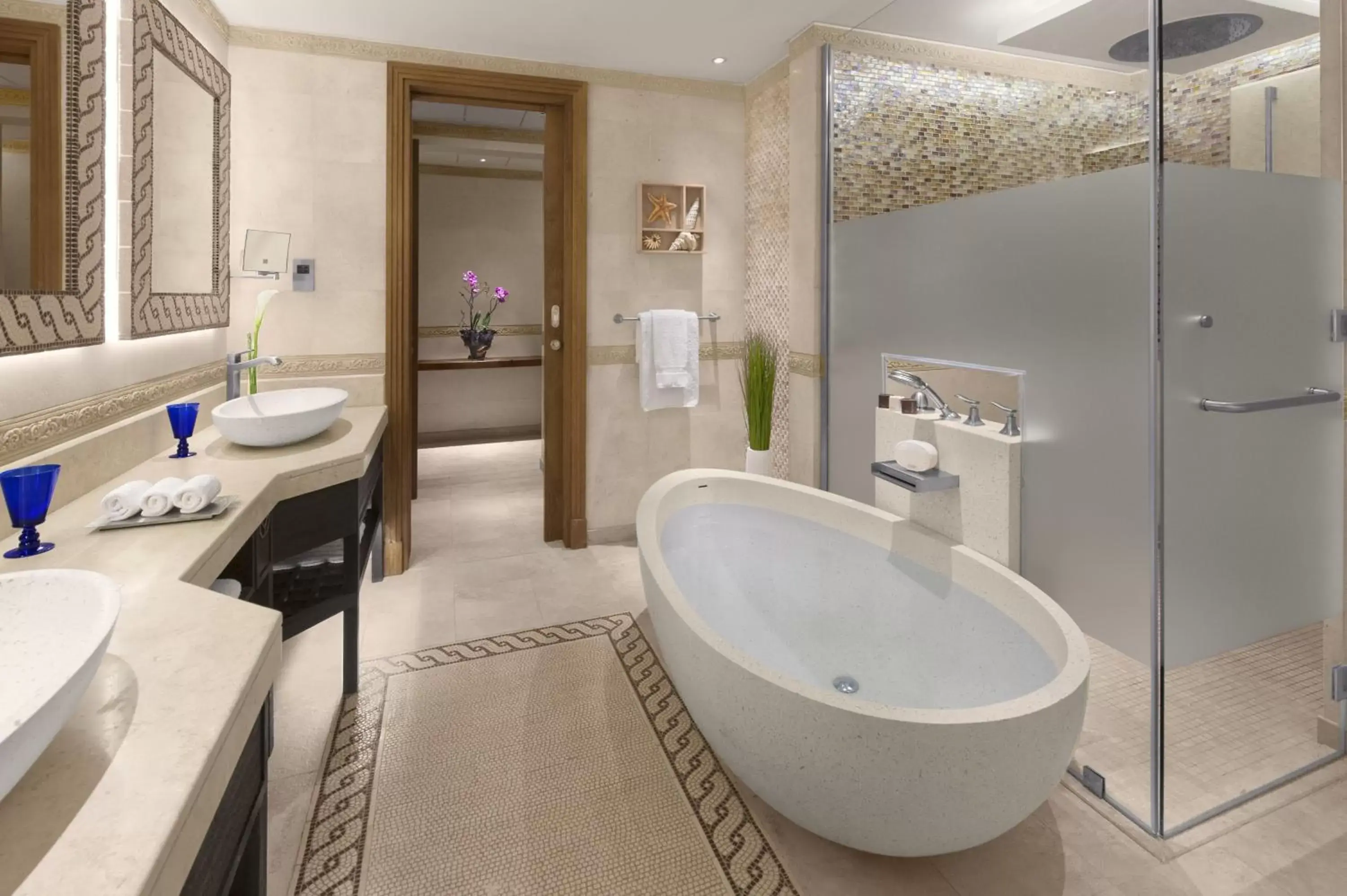 Bathroom in Banana Island Resort Doha by Anantara