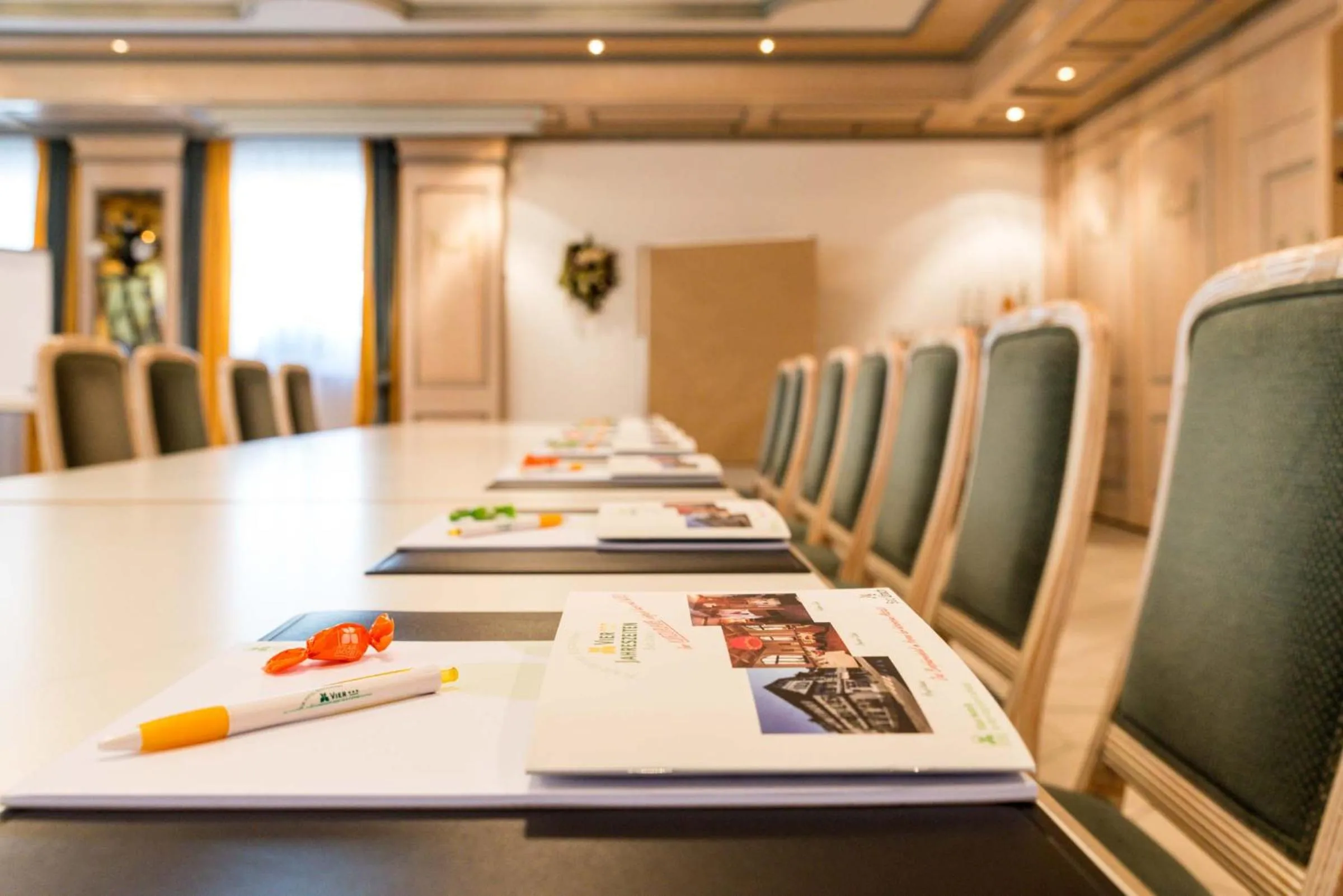 Meeting/conference room in Flair Hotel Vier Jahreszeiten