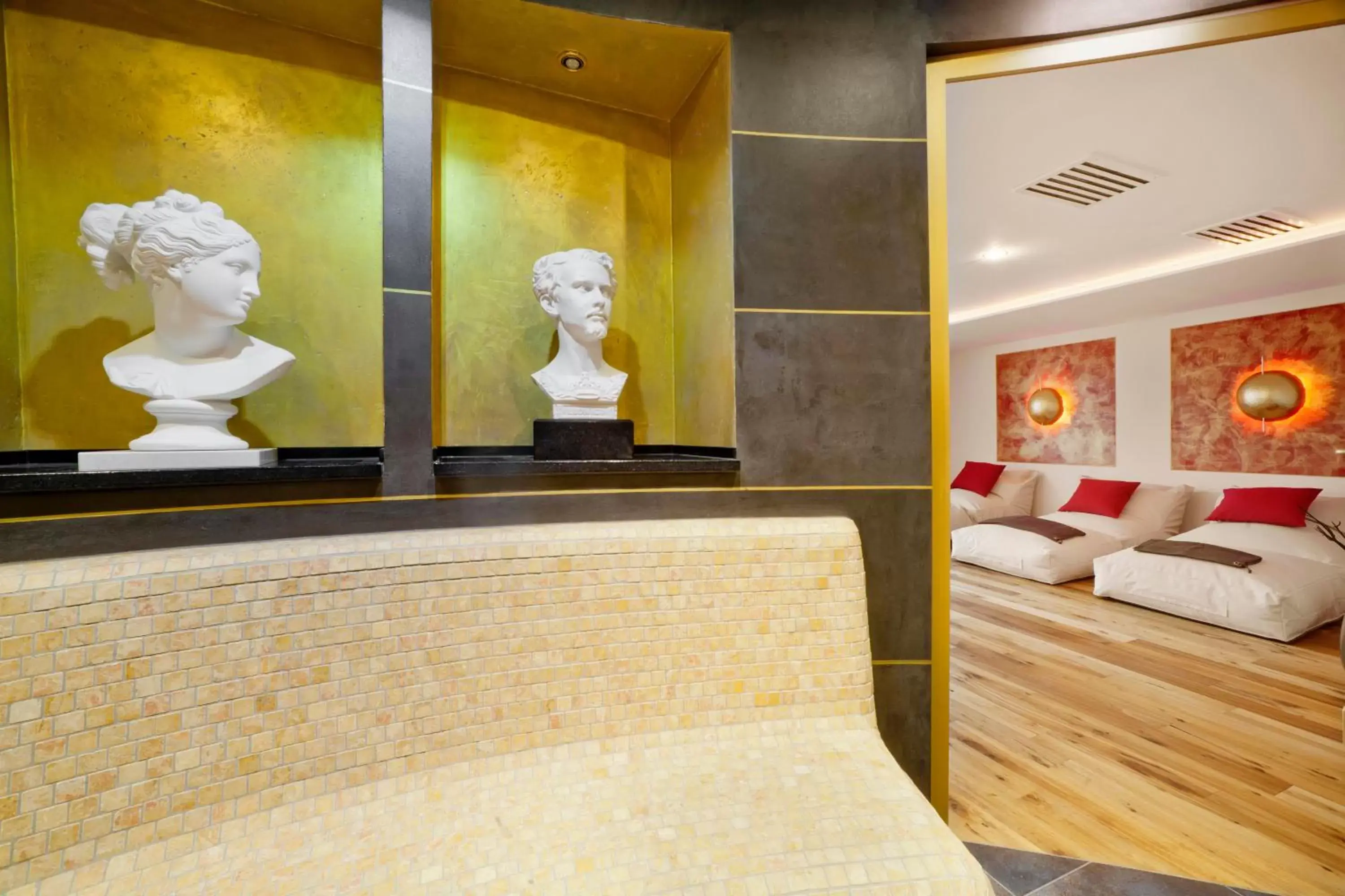 Spa and wellness centre/facilities in Hotel Schlosskrone