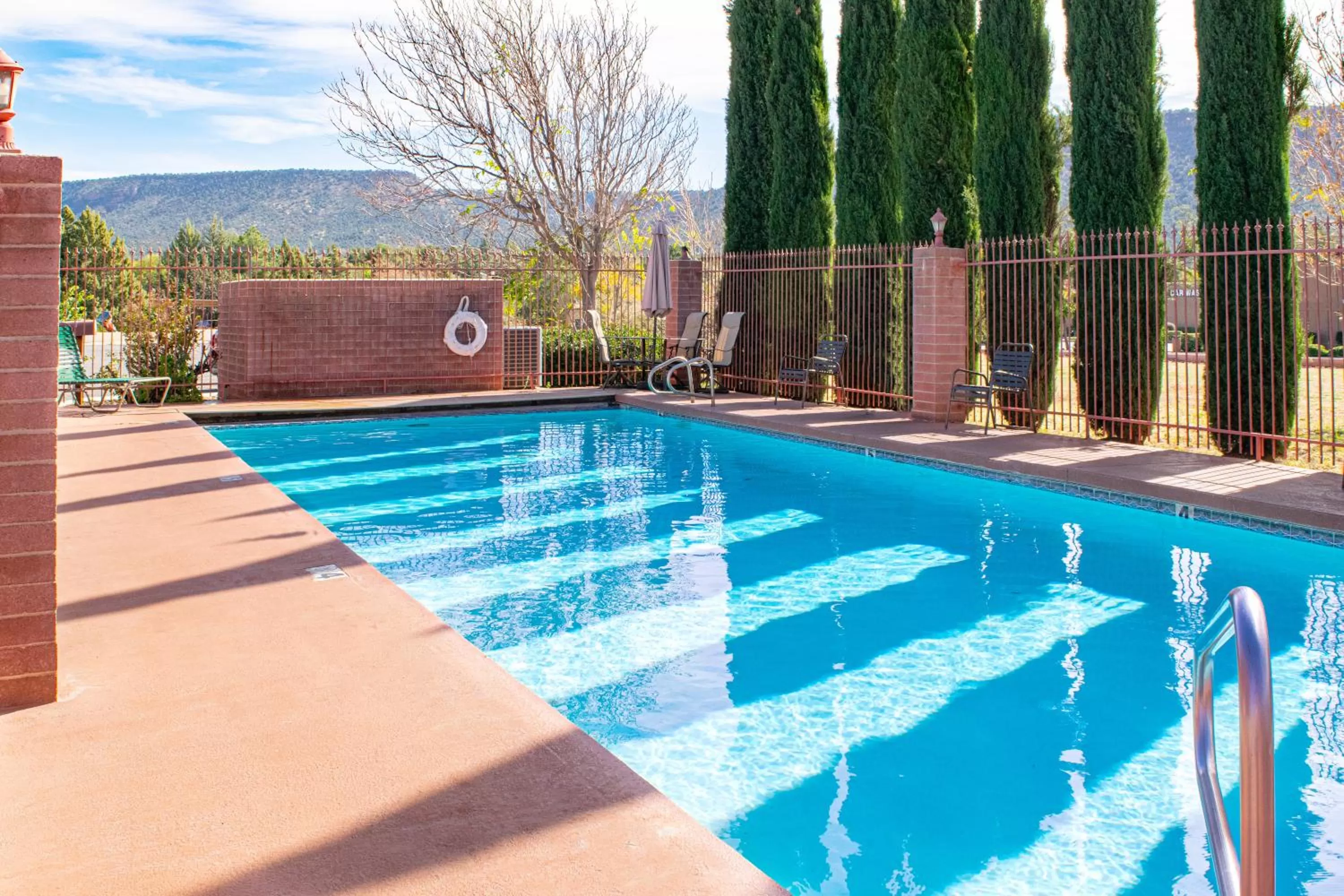 , Swimming Pool in Muyawki Inn