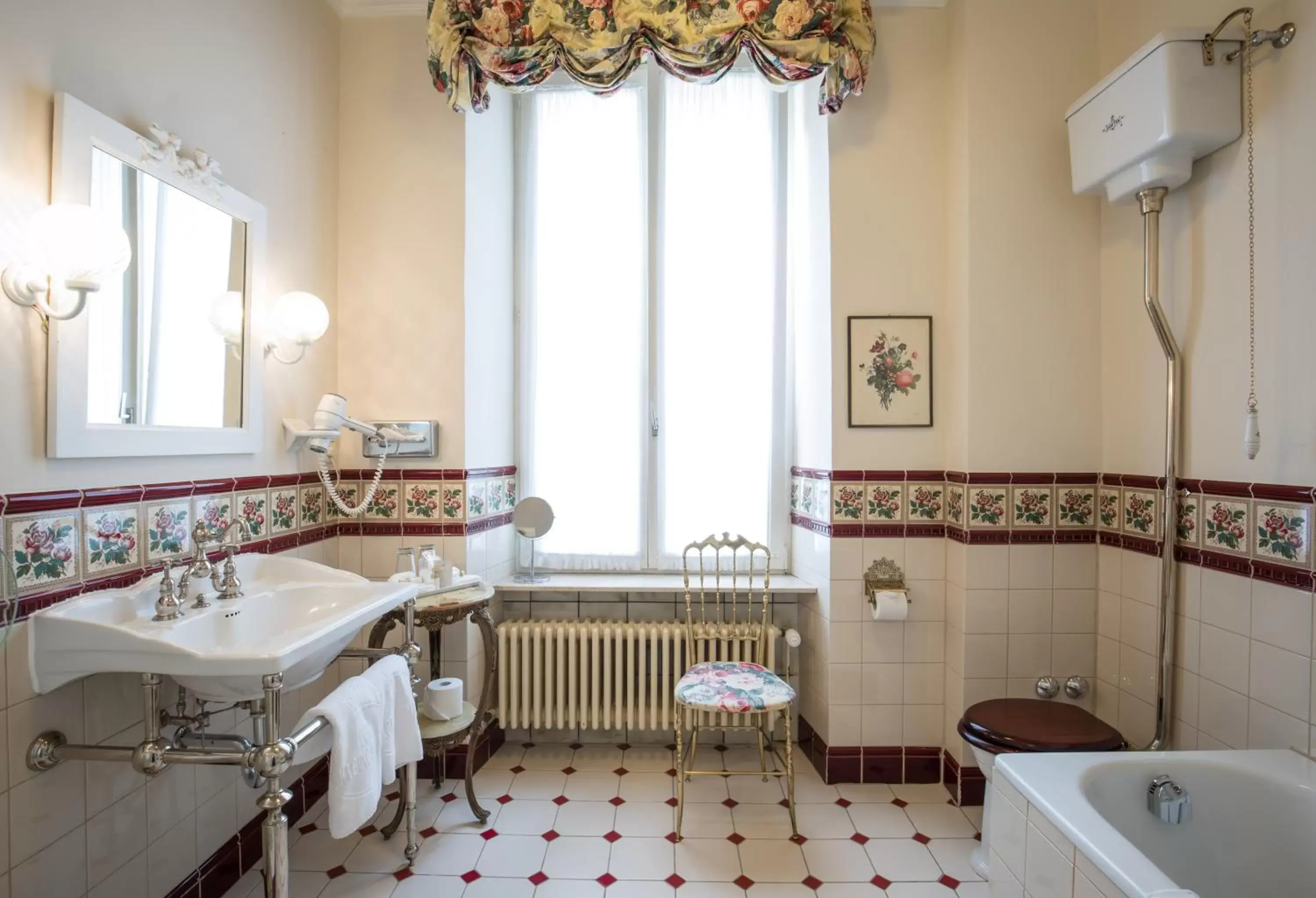 Bathroom, Restaurant/Places to Eat in Hotel Der Kleine Prinz