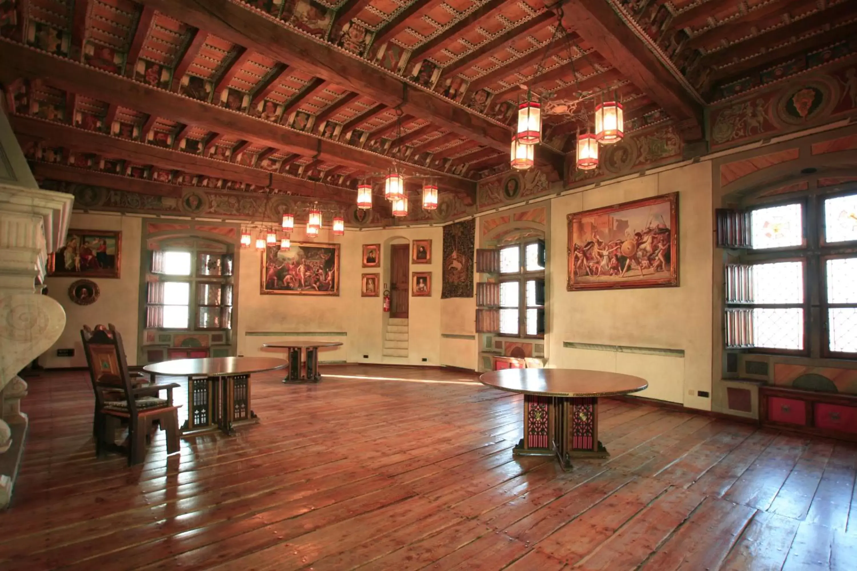 Communal lounge/ TV room in Castello Di Pavone