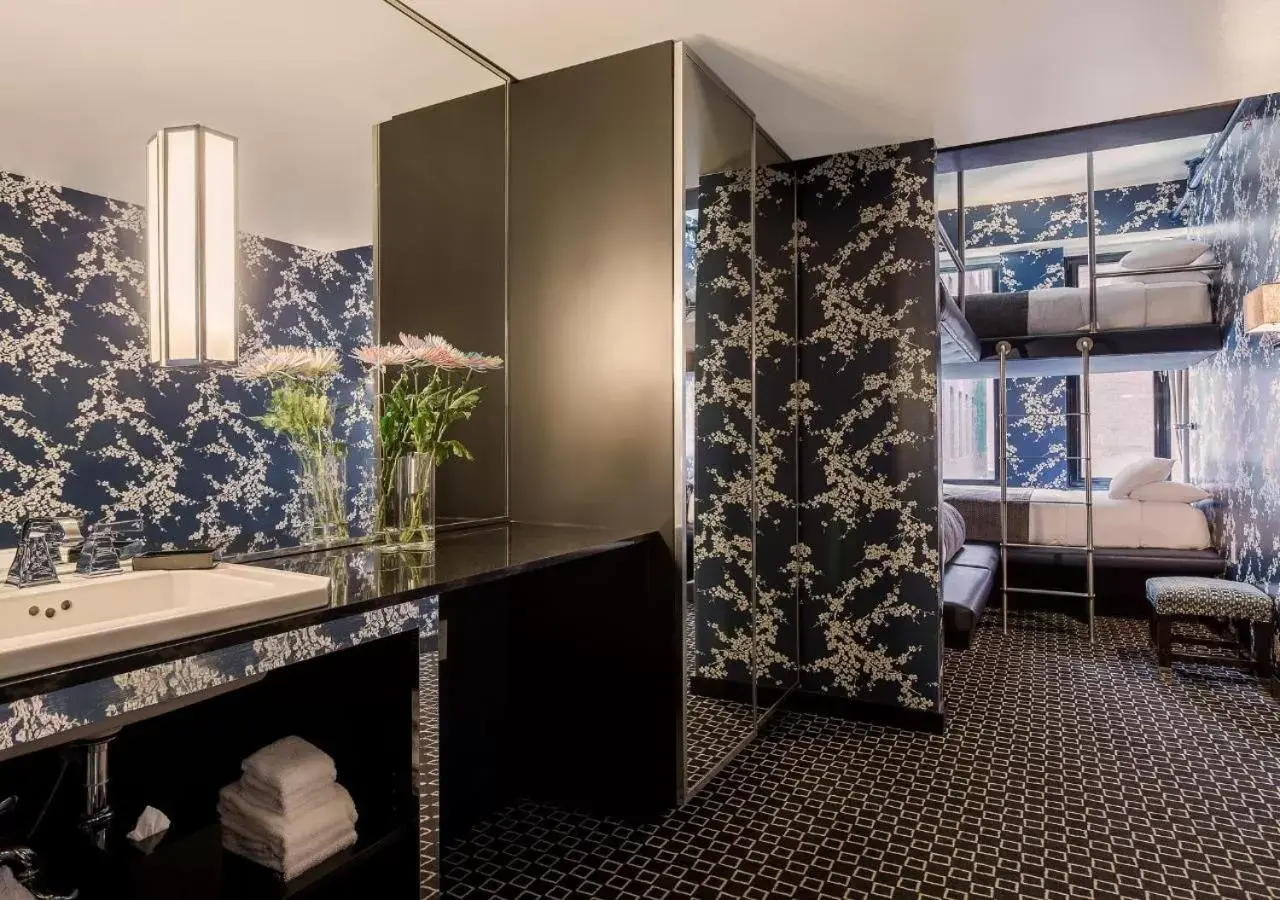 Photo of the whole room, Bathroom in 45 Times Square Hotel
