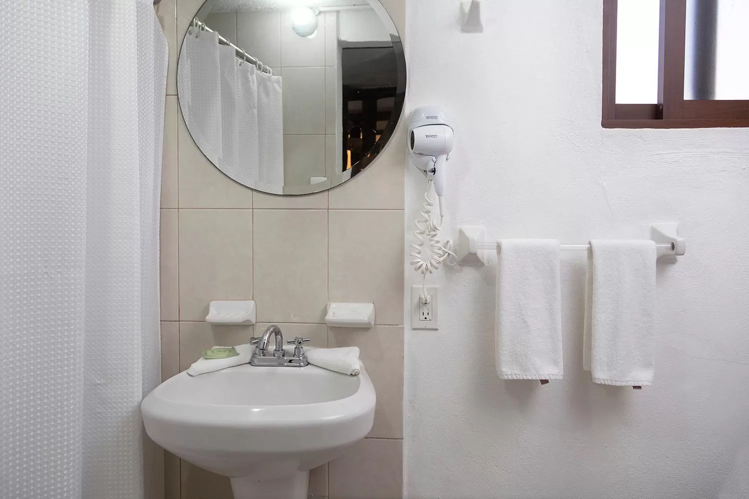 Bathroom in Hotel Amar Inn