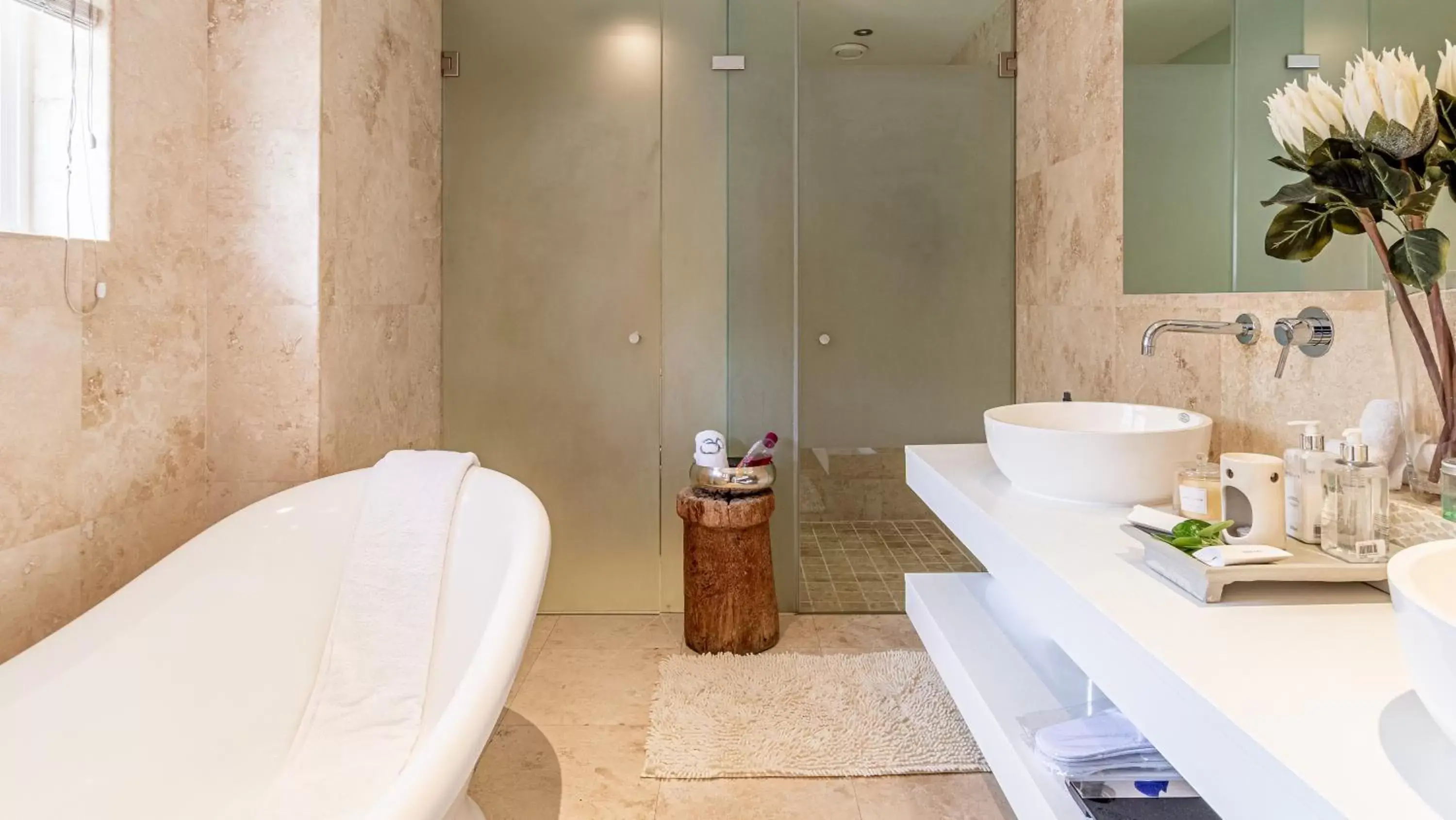 Penthouse Suite with Sea View in The Glen Boutique Hotel & Spa Penthouse Suite with Sea View in The Glen Boutique Hotel & Spa