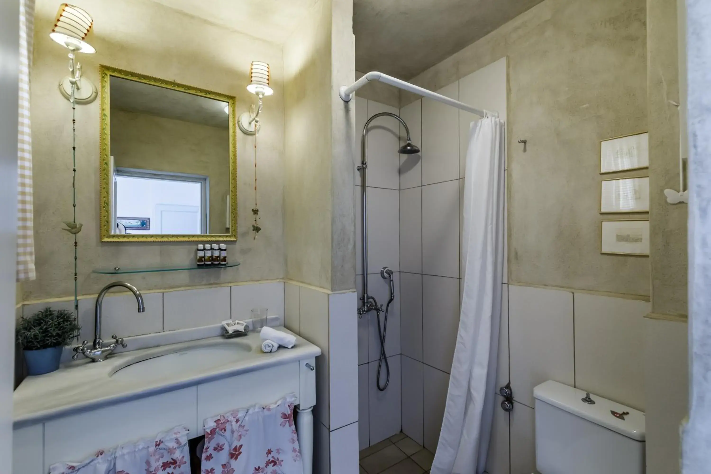 Bathroom in Skopelos Village Hotel