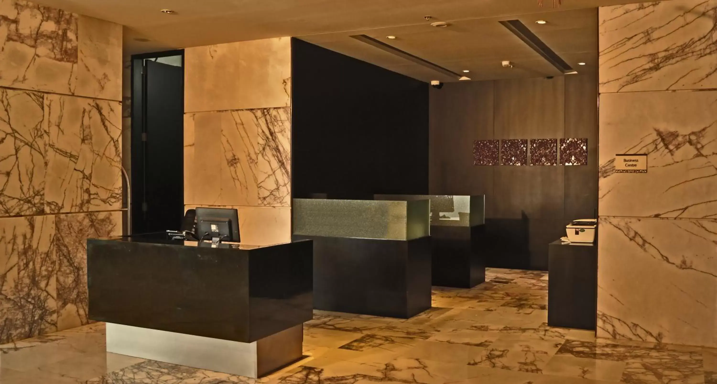 Business facilities, Lobby/Reception in Courtyard by Marriott Bilaspur