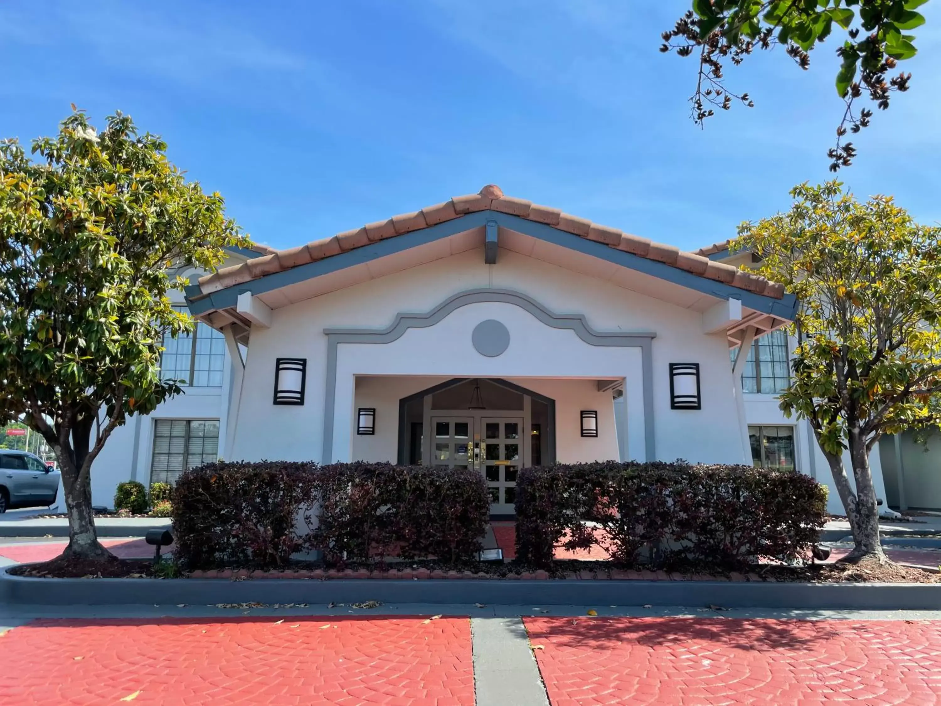 Facade/entrance in Travelodge by Wyndham Tuscaloosa Facade/entrance in Travelodge by Wyndham Tuscaloosa